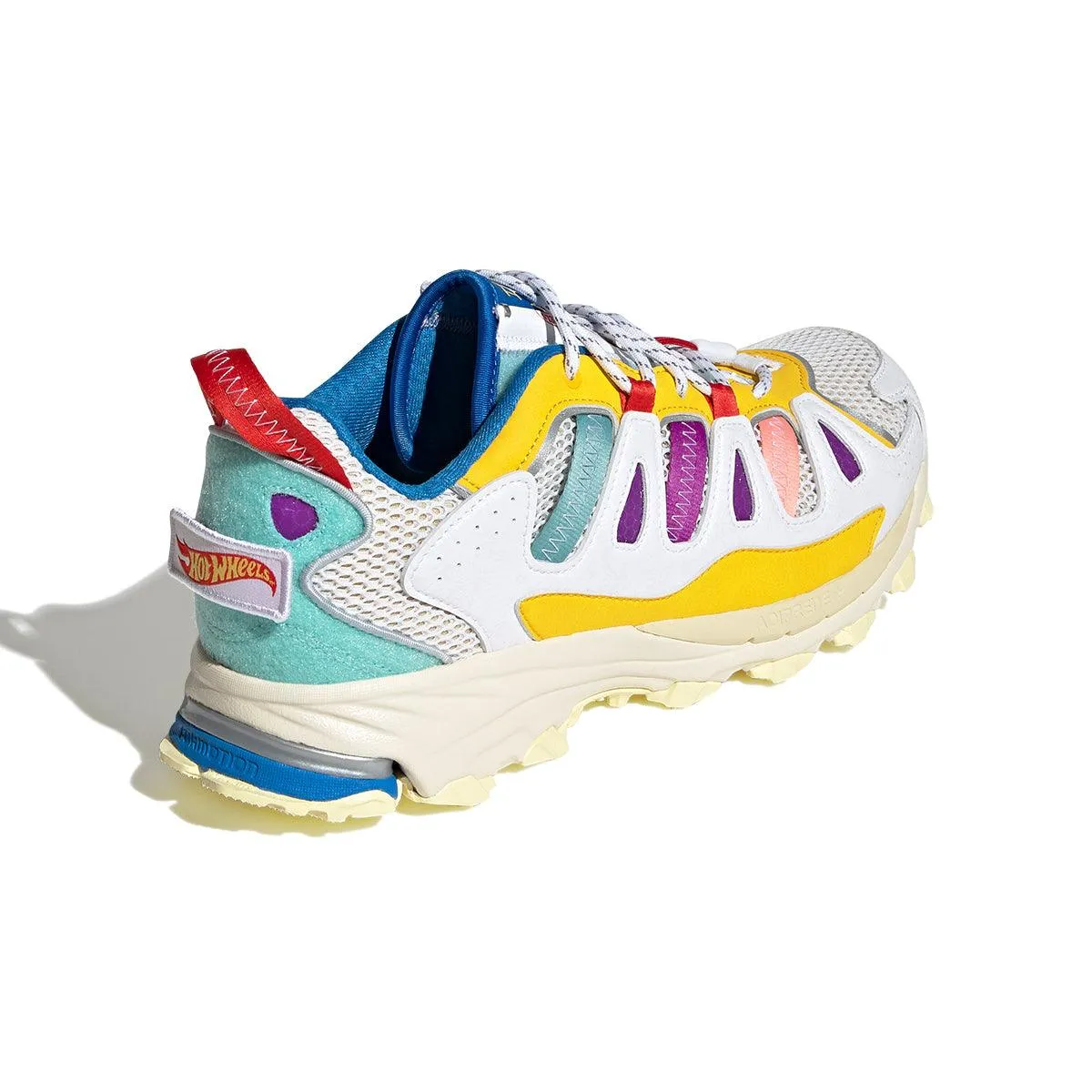 beach lovers performance - enhancing   Sean Wotherspoon   Hot Wheels Superturf 'White'