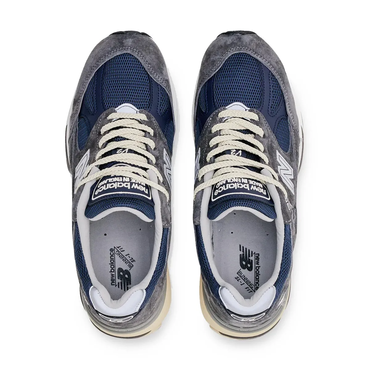 in UK 991 'Dark Gull Grey' recognized Excellent