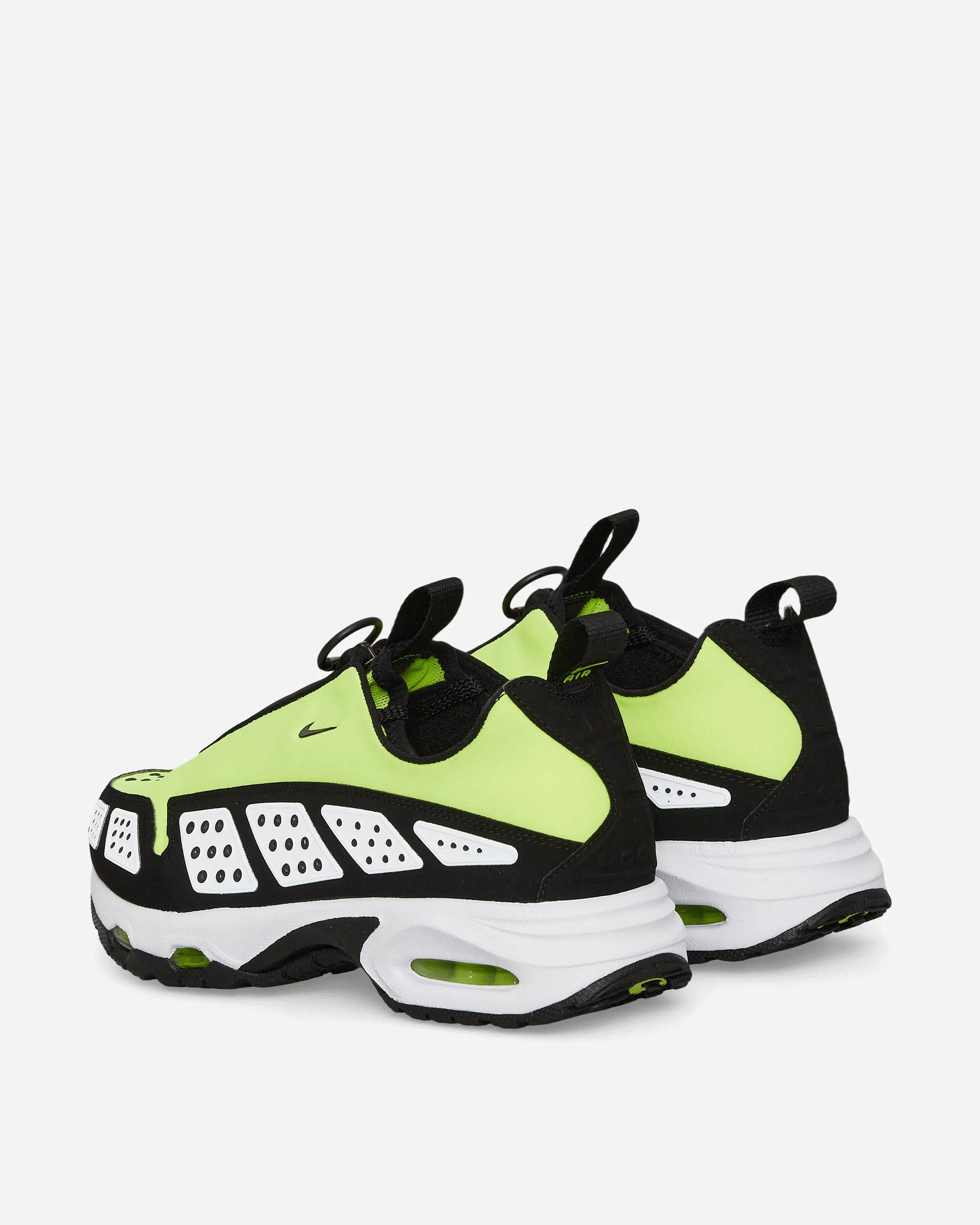 Women's Air Max SNDR Sneakers Volt / Black Sneaker Fit Push Harder