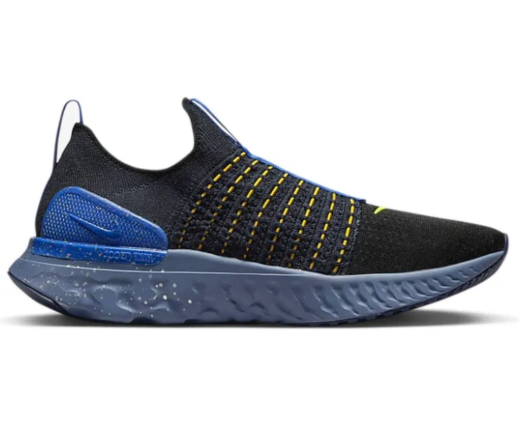 Ventilation Ports Men??s Nike React Phantom Run FK 2 (Black/Hyper Royal)