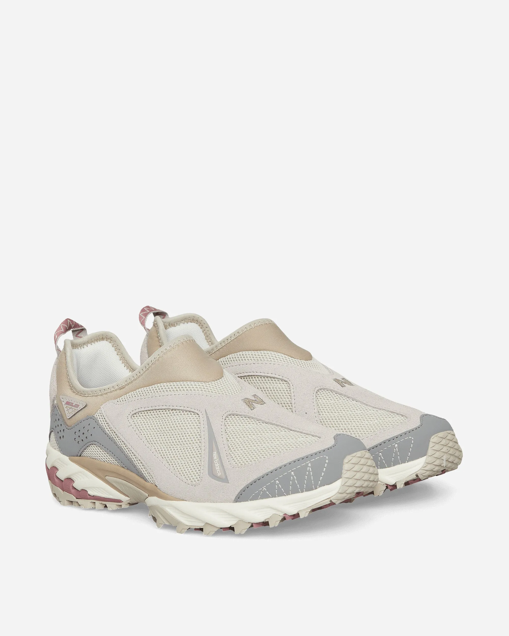 610S Sneakers Sand / Grey Padded Ankle Support Adaptive Fit Collar