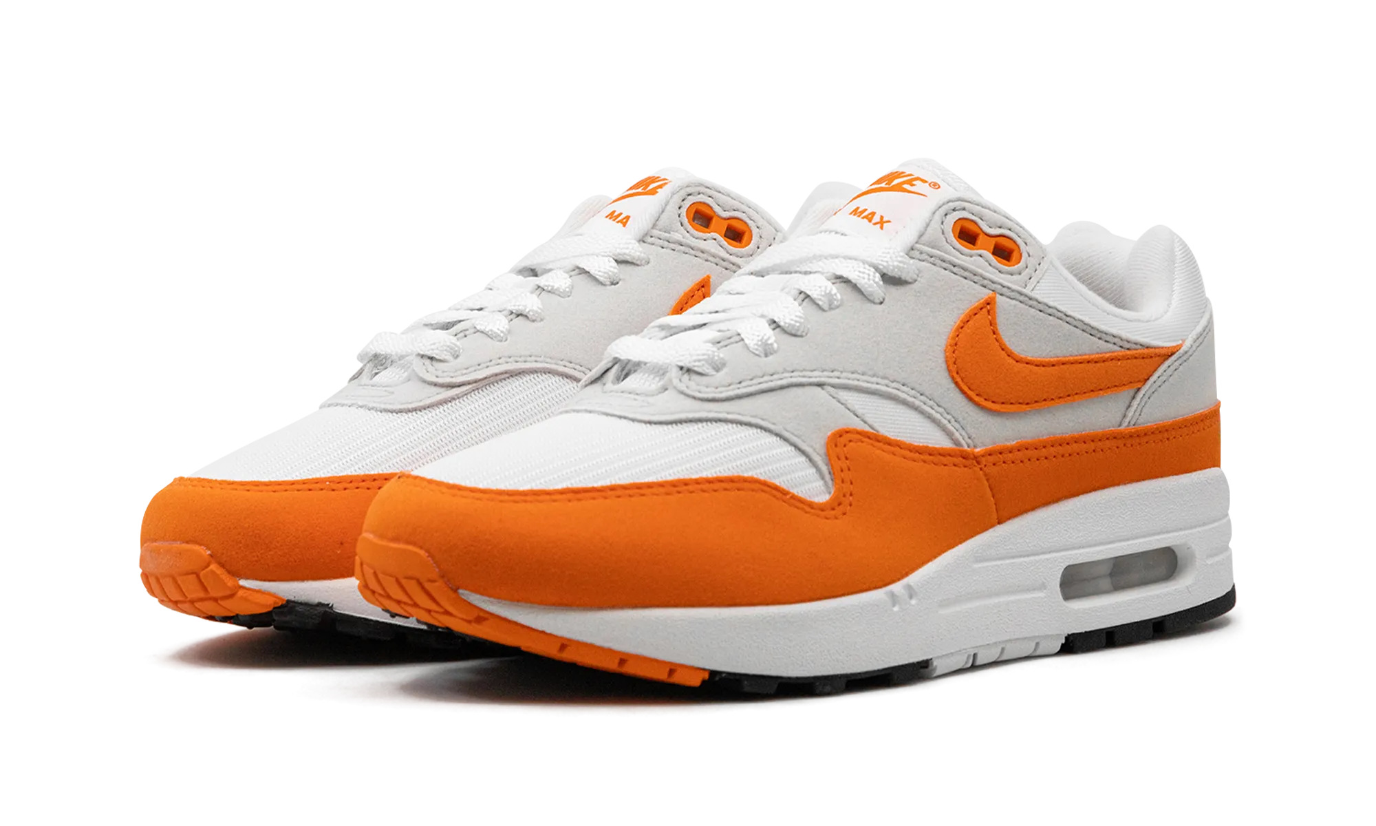 running alone runner AIR MAX 1 WMNS "Safety Orange"