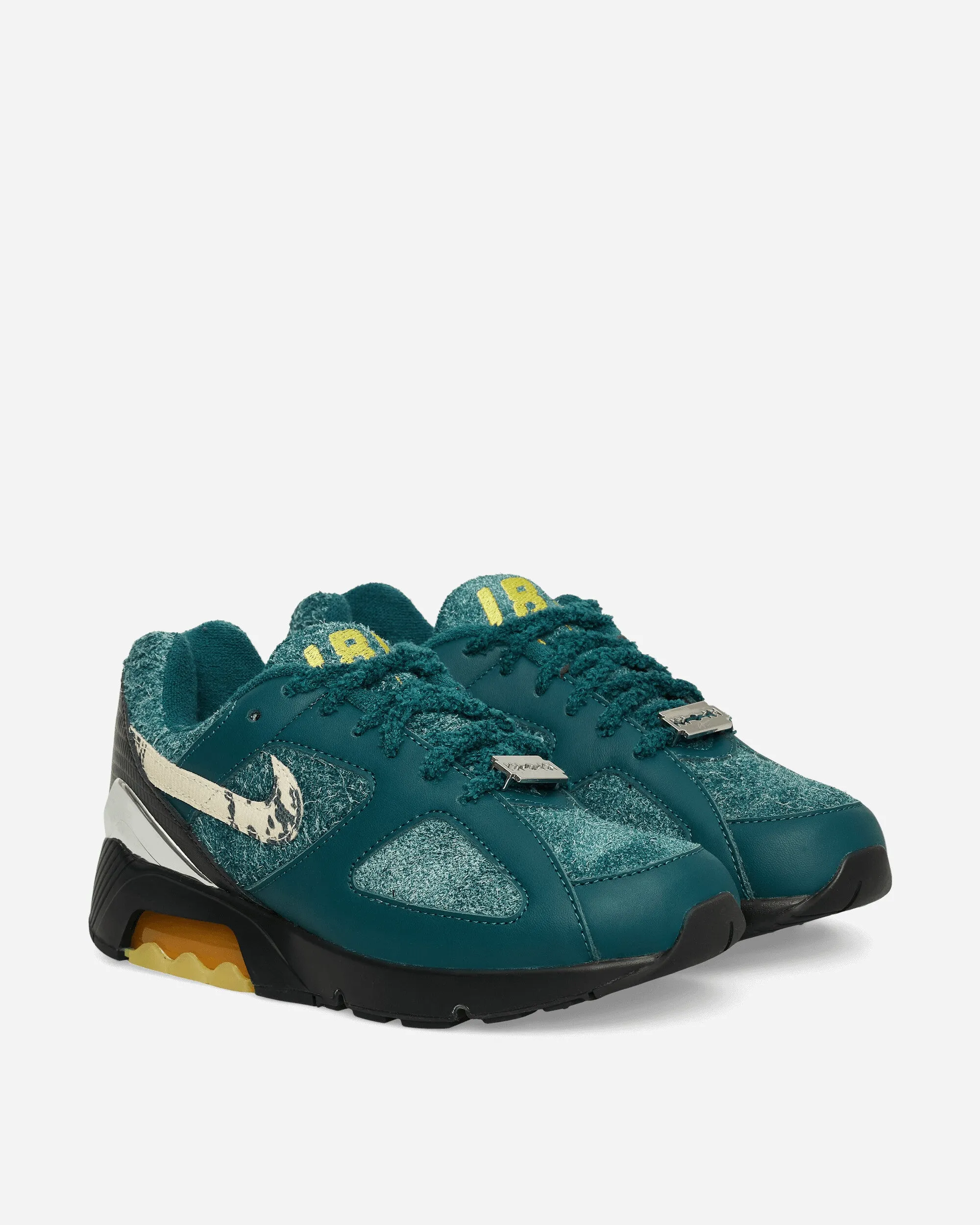 Enhanced Grip Pattern Foot Tech Apron Records Air 180 Sneakers Vortex