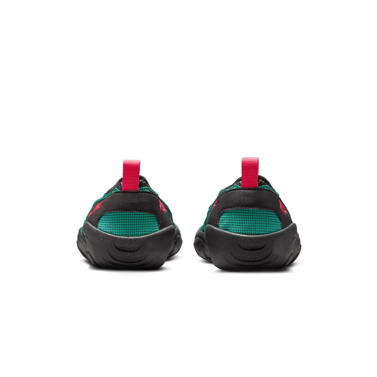 therapeutic - benefit - level Aqua Turf 'Turbo Green'