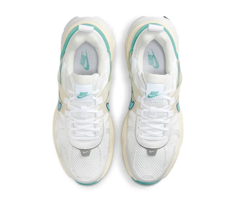 Women??s Nike V2K Run (White/Cream Blue) Carbon Fiber Inlay