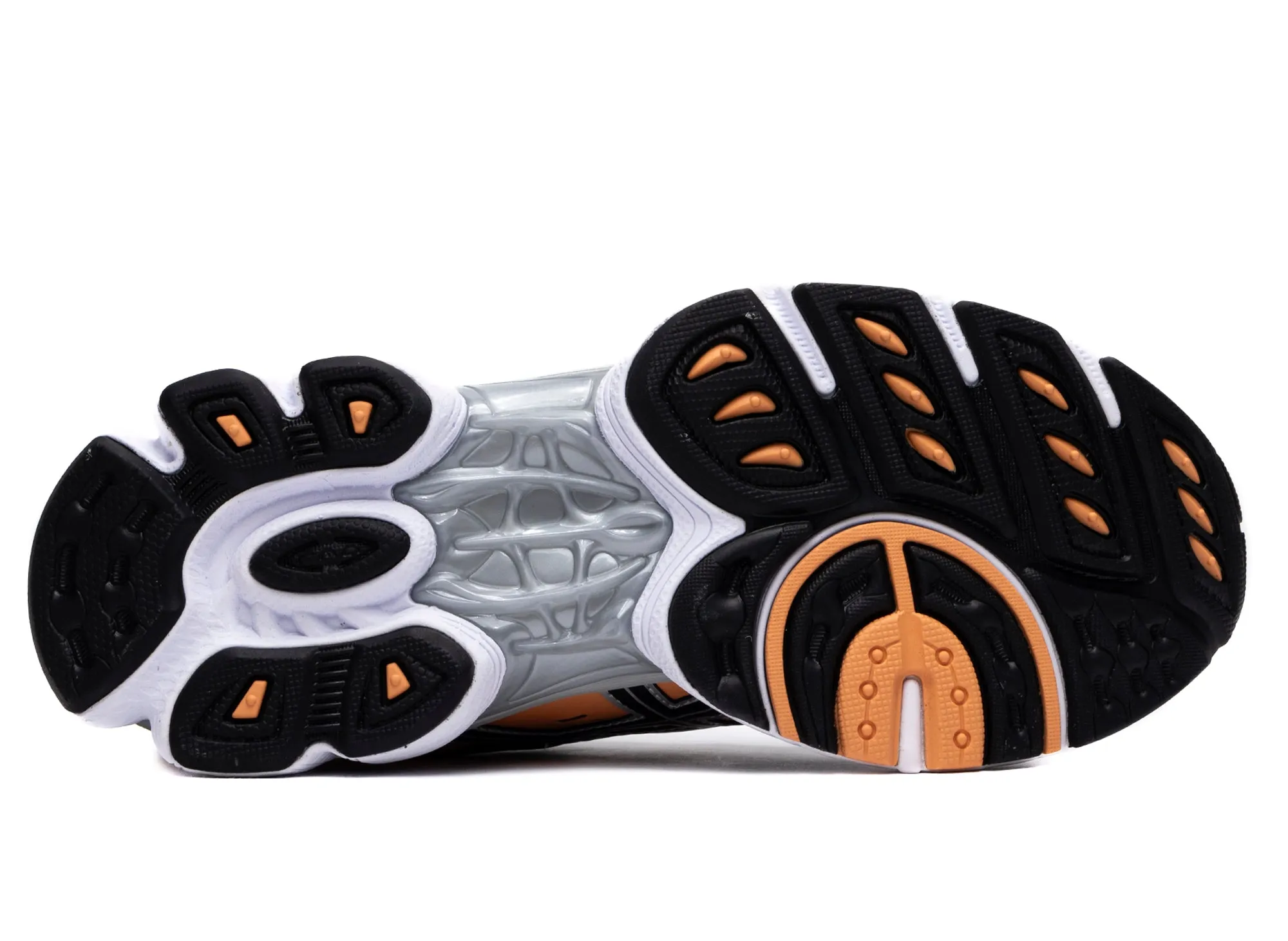 Asics Gel-Nimbus 9 Outfit Key