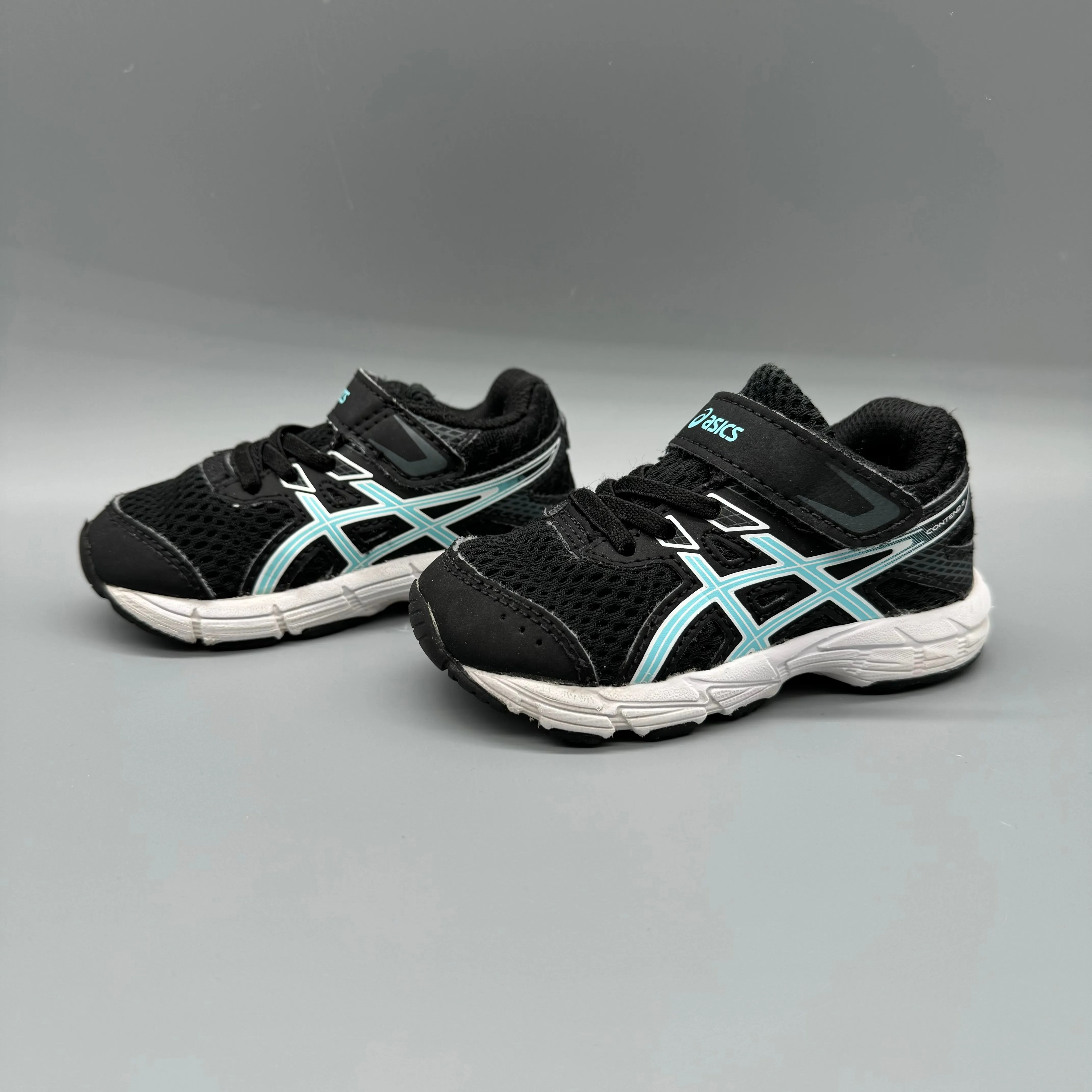 Asics / Runner / US5 Light