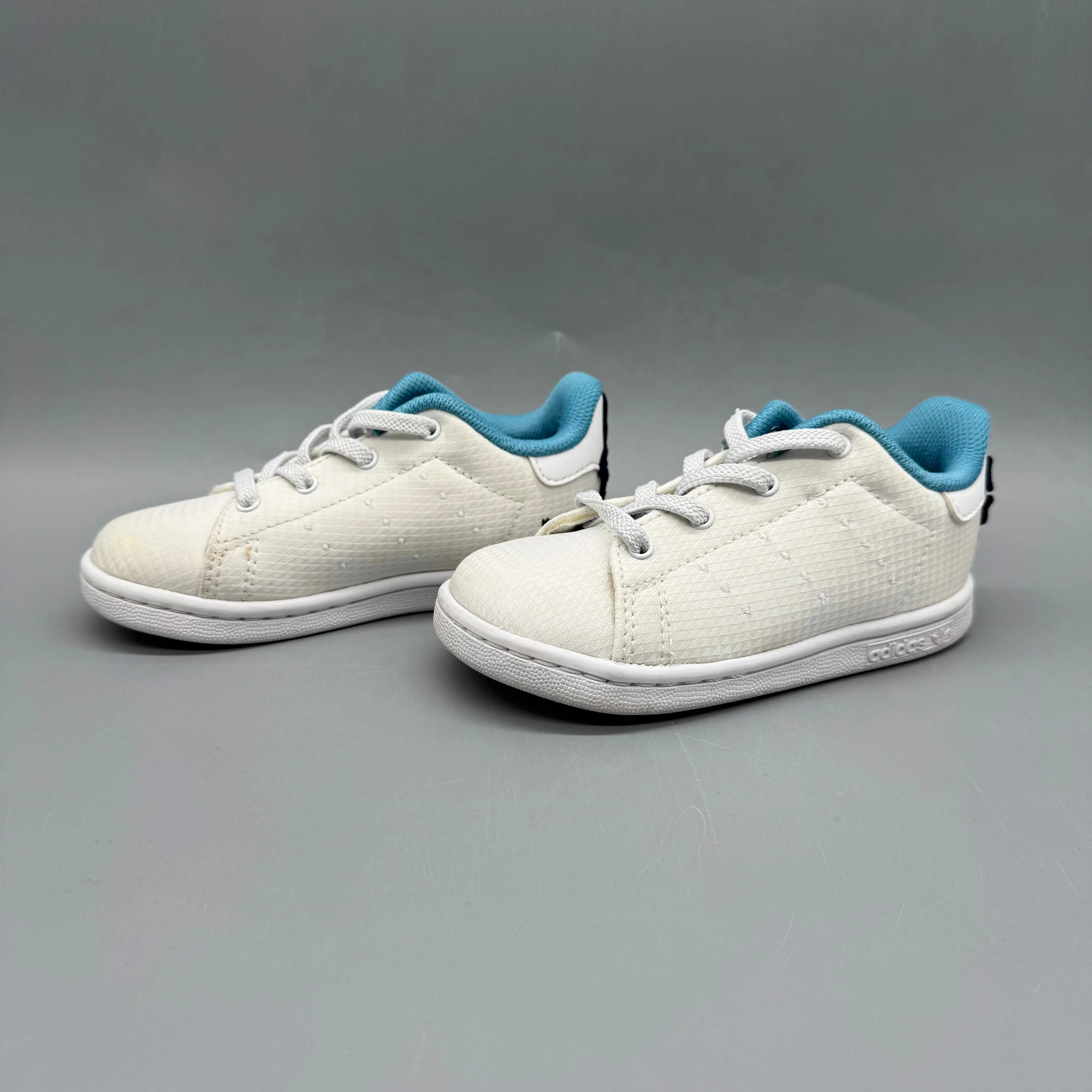Purple Adidas / Stan Smith / Running Shoes / US8