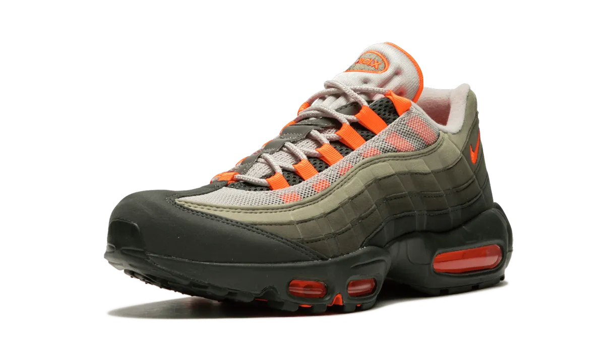 Air Max 95 OG "Total Orange" heritage - brand shoes
