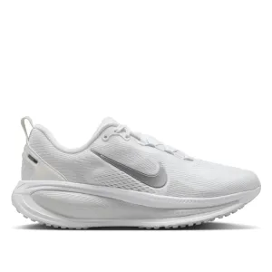 Step Rhythm Recyclable Nike Women's Vomero 18 Road Running Shoes