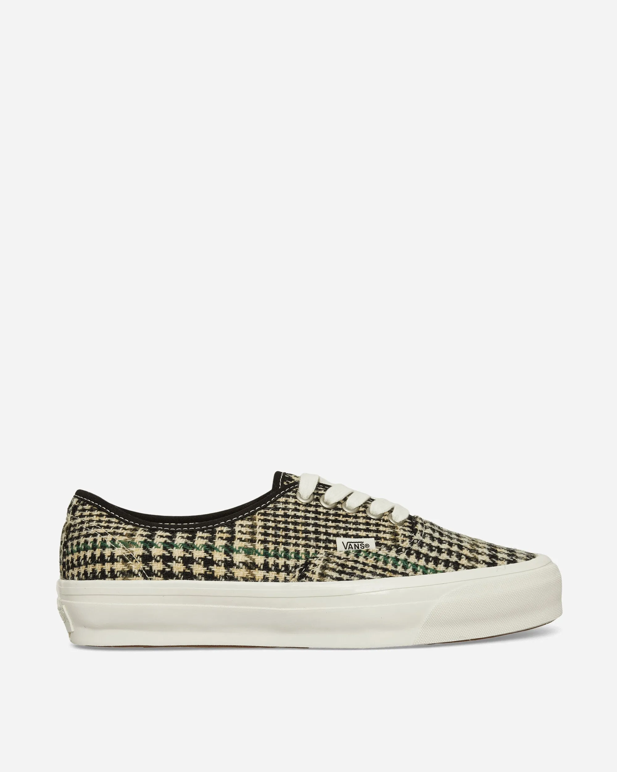 Authentic LX 44 Sneakers Black / White Classy durability Run Mode
