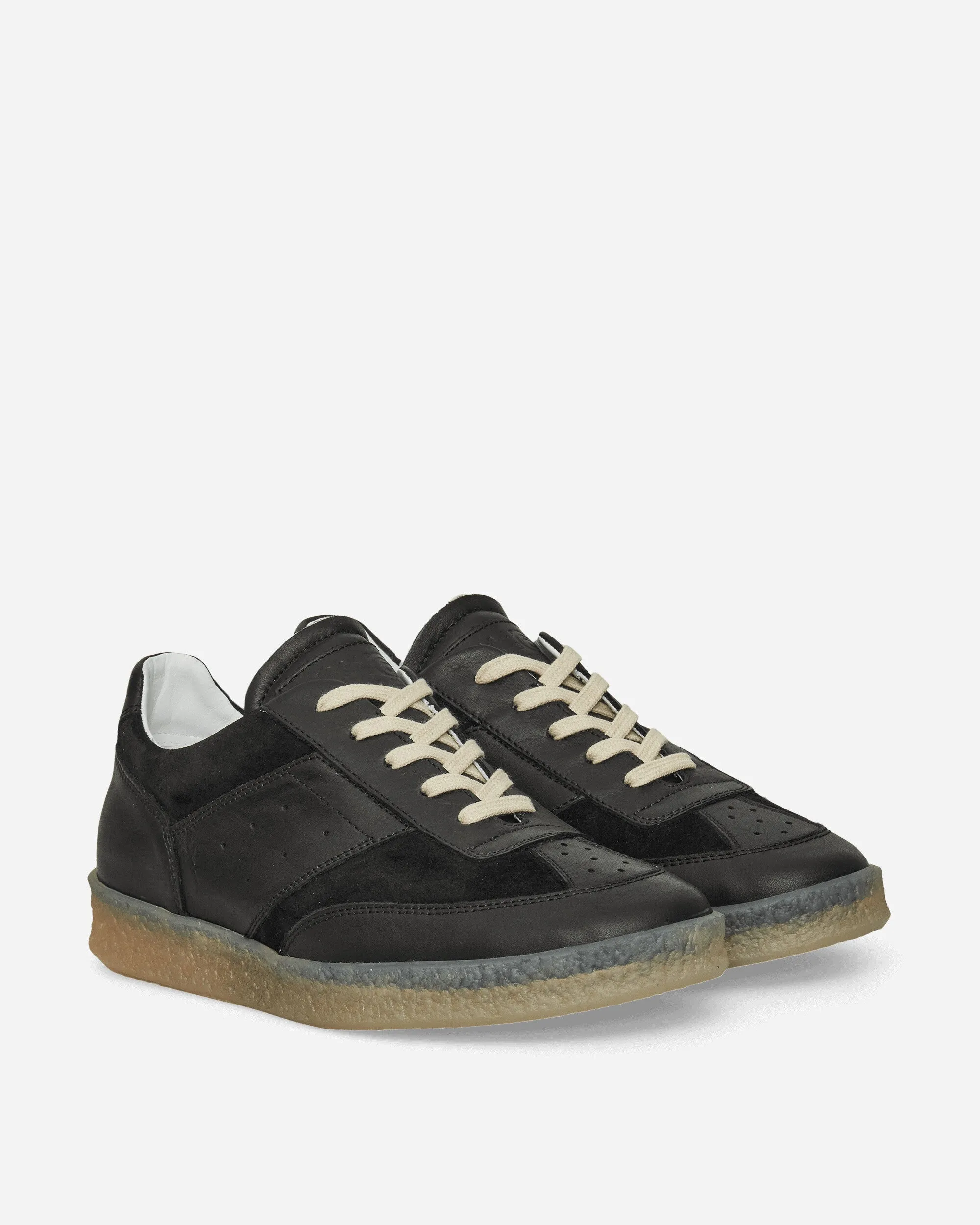 Shock-absorbent materials Men's 6 Court Sneakers Black