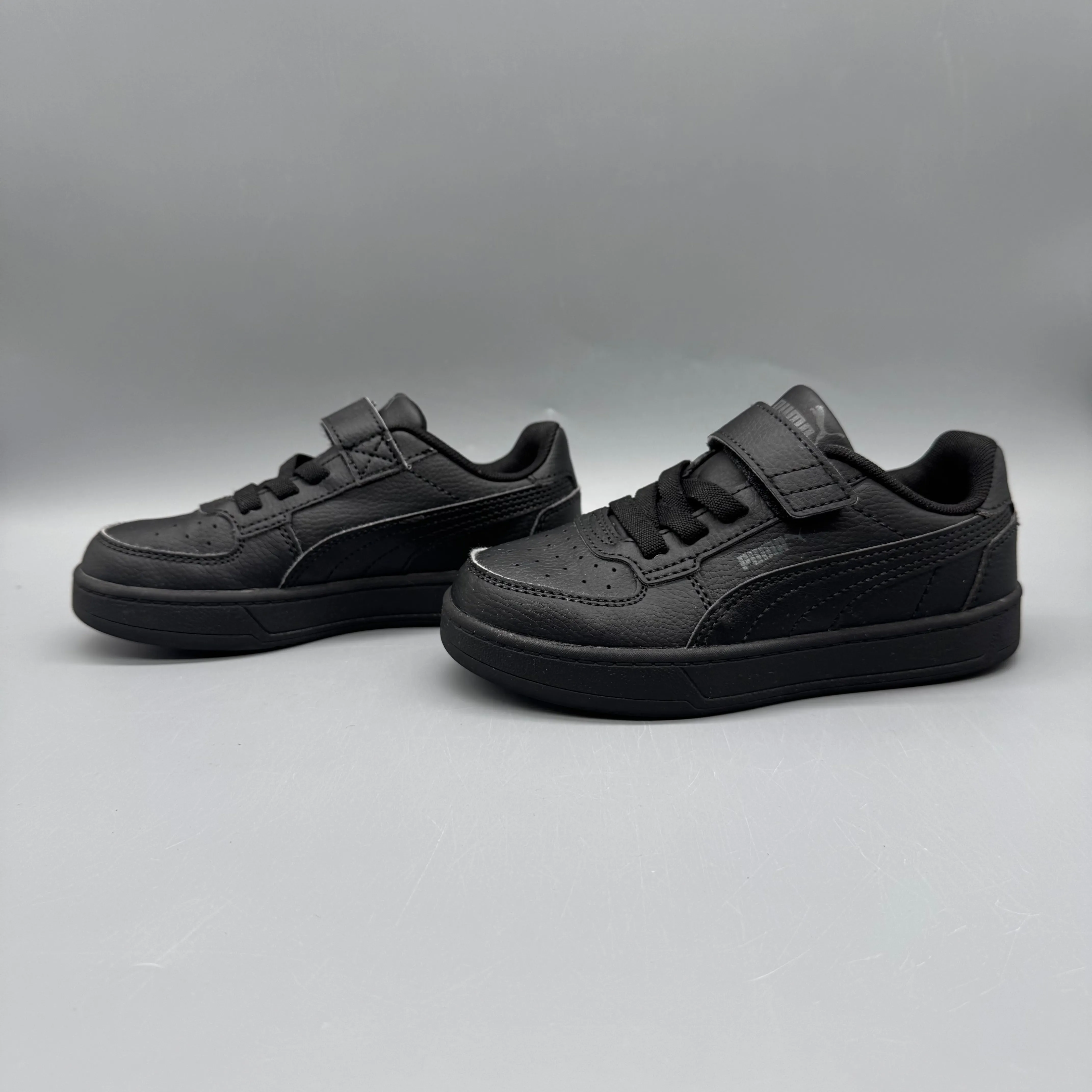 Cushioned Midsole Decent Puma / Running Shoes / US13