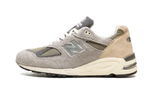 Entry - level running on track 990 V2 "Made In USA - Teddy Santis"