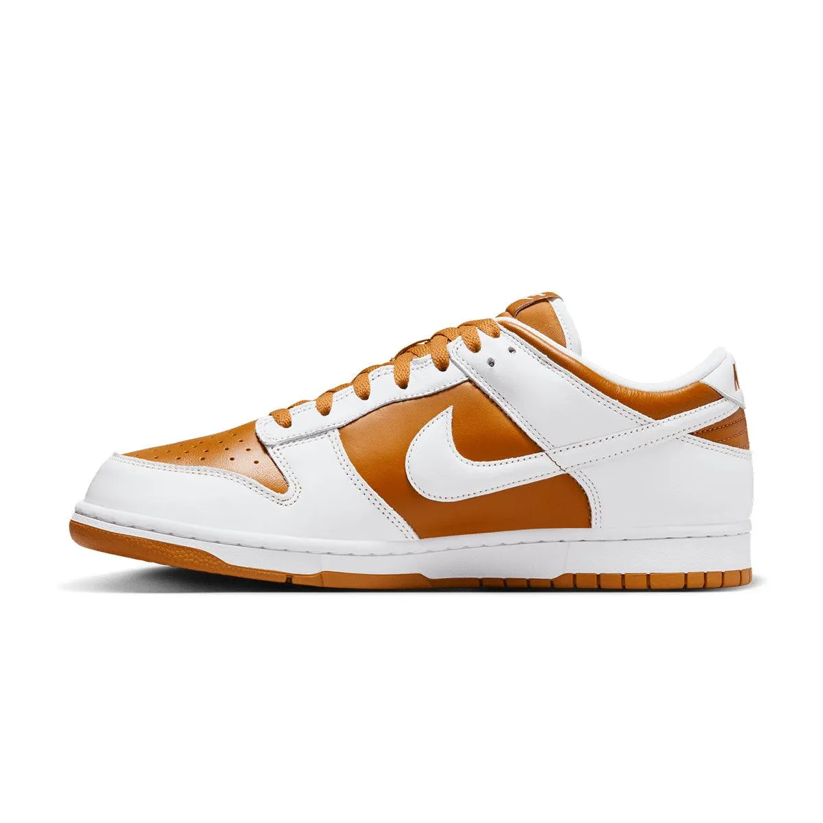 Dunk Low 'Reverse Curry' Pilates practitioners' flexibility