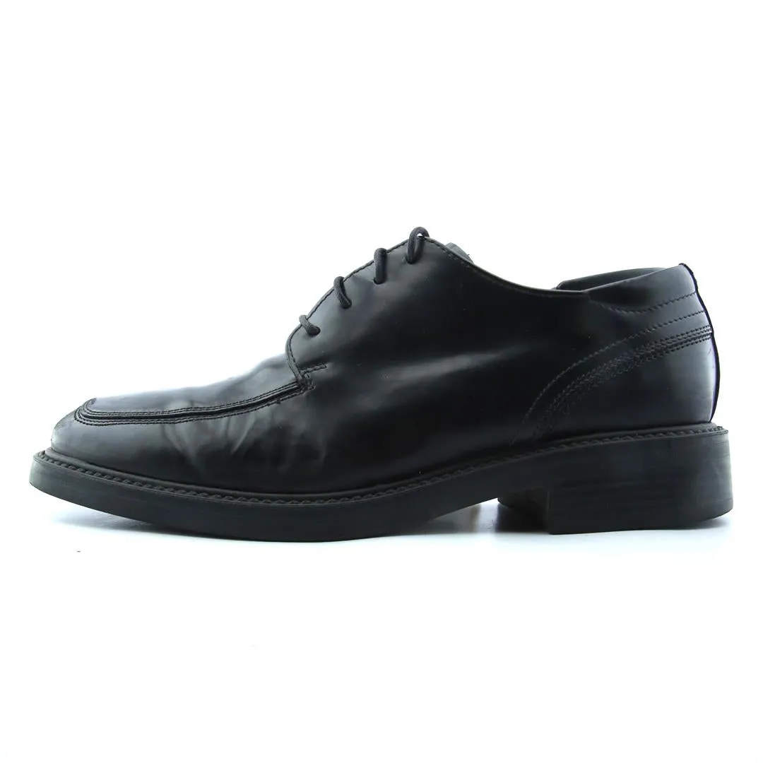 BOSTONIAN STRADA Functional Style One Color