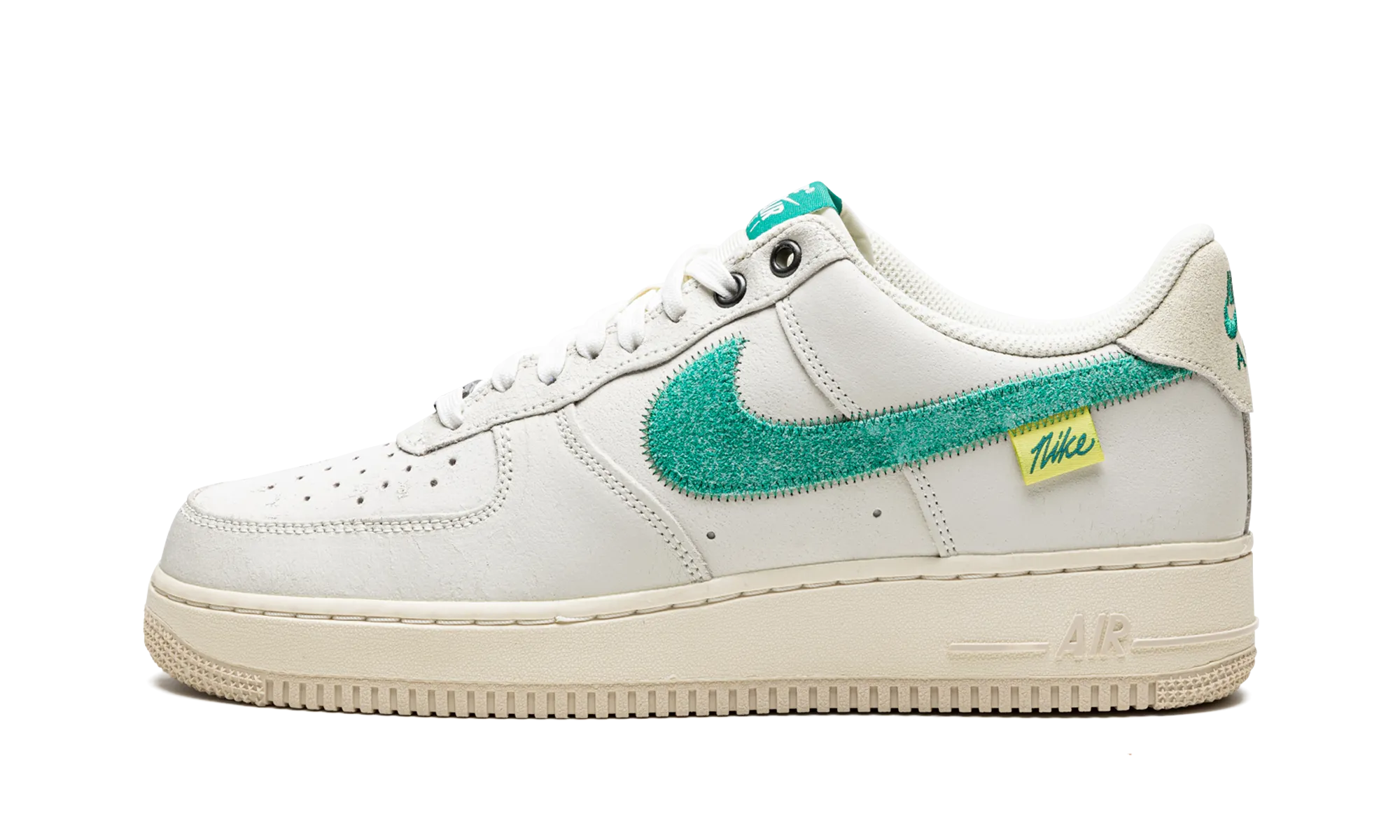 Air Force 1 '07 LV8 "Test of Time - Sail / Green Noise" Sporty Touch
