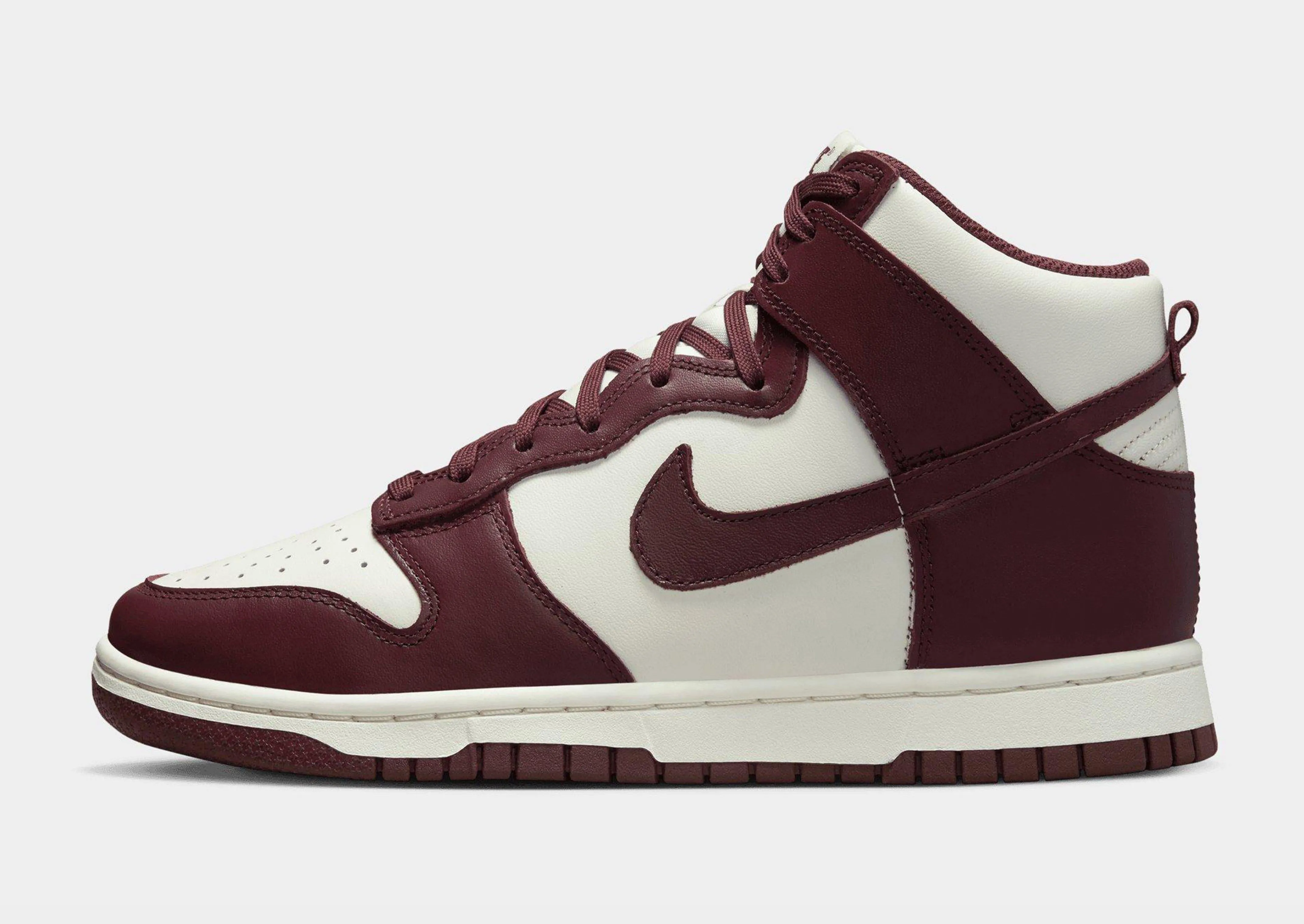 Grippy Sole Mesh Lining Dunk High Women's