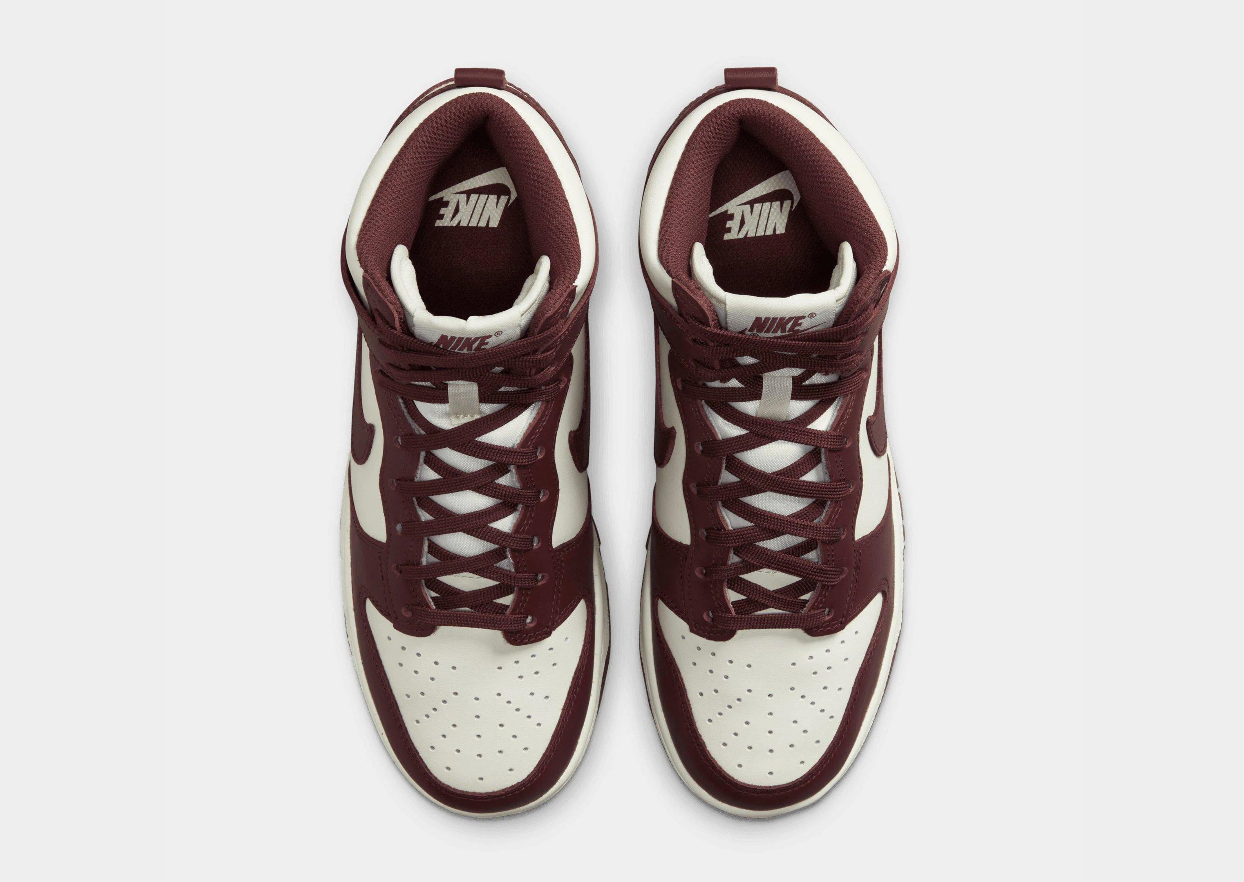 Light Stride Dunk High Women's