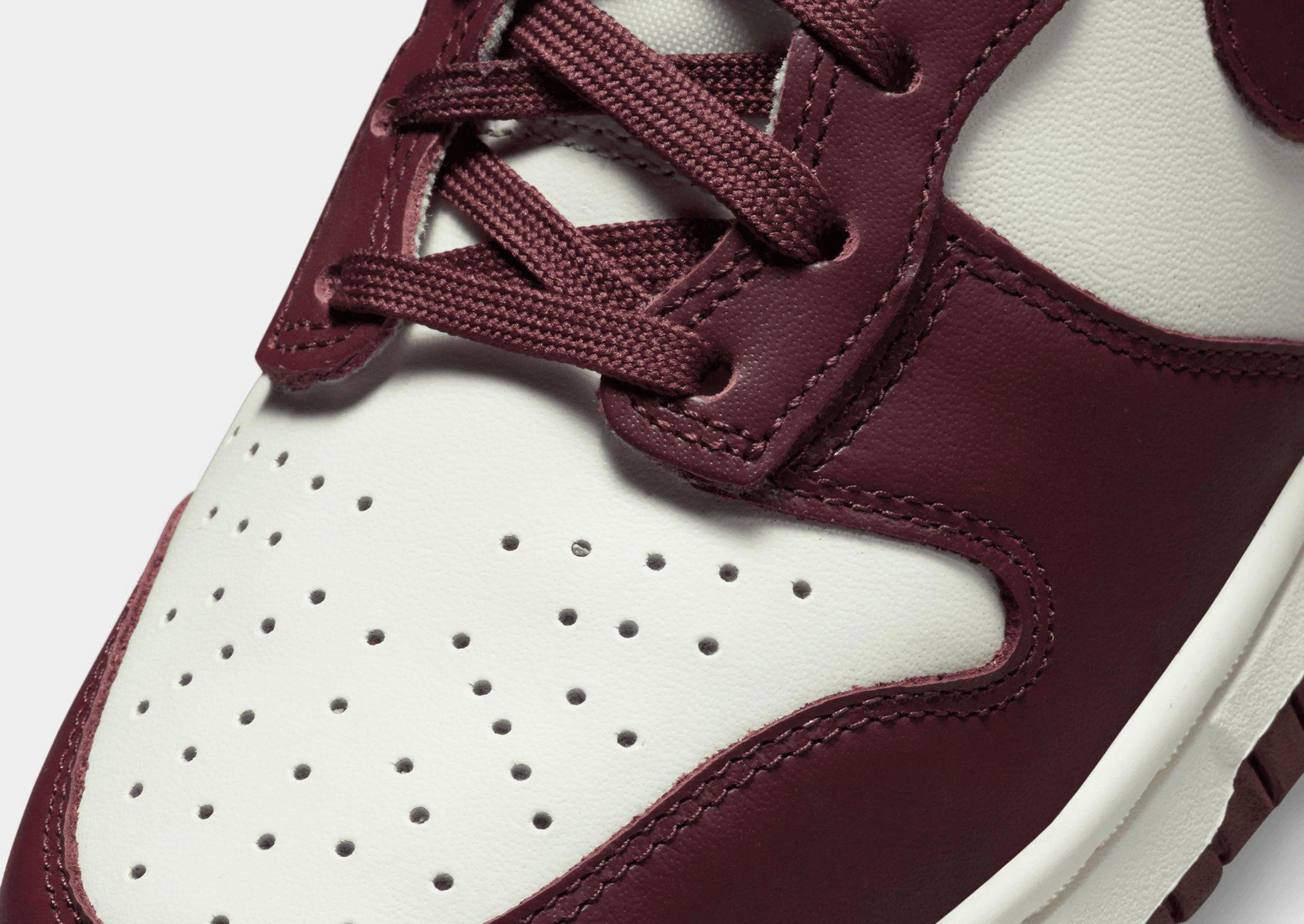 Dunk High Women's Drill Pace