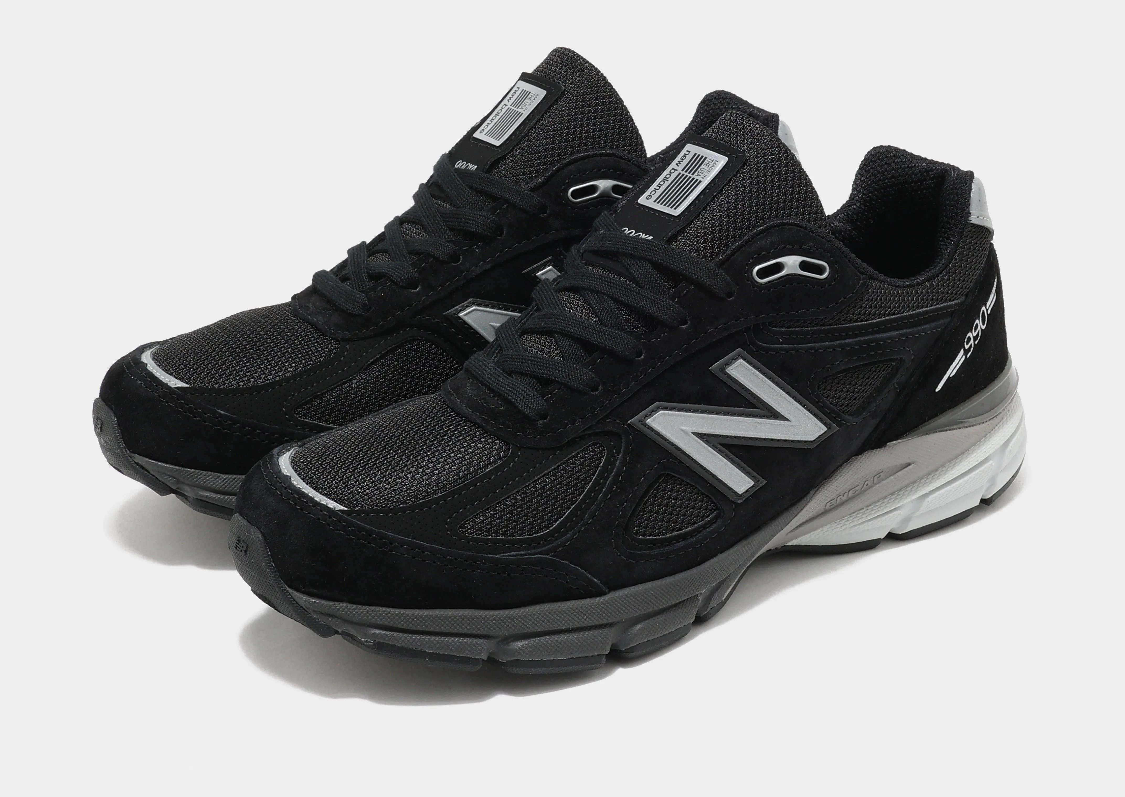 Customizable Fit Made in USA 990v4