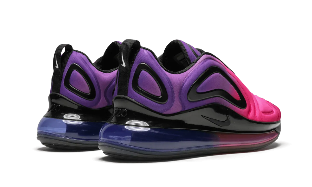 touring biking shoes AIR MAX 720 WMNS
