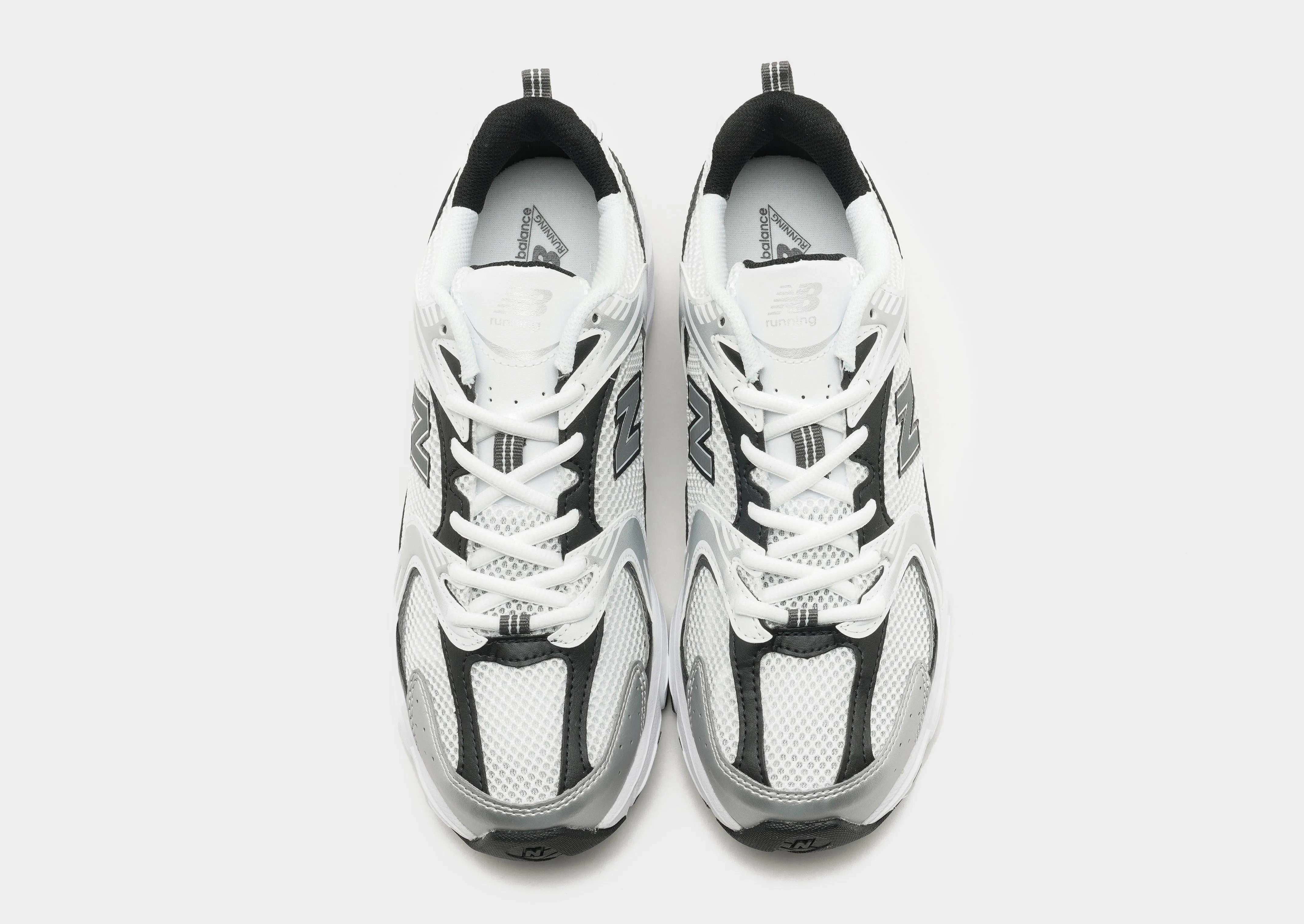 smooth - lining shoes 530