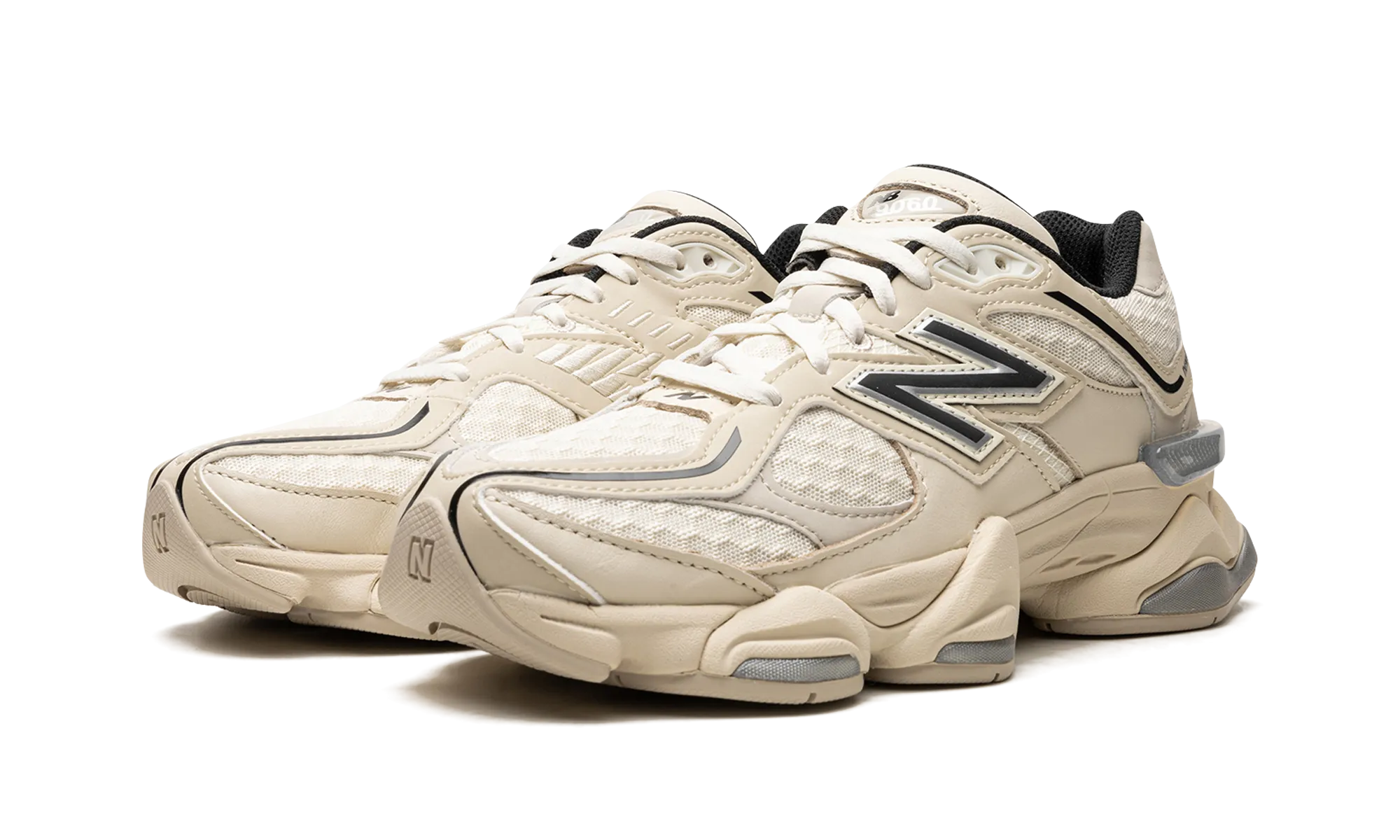 aerobic running wear 9060 "Turtledove"