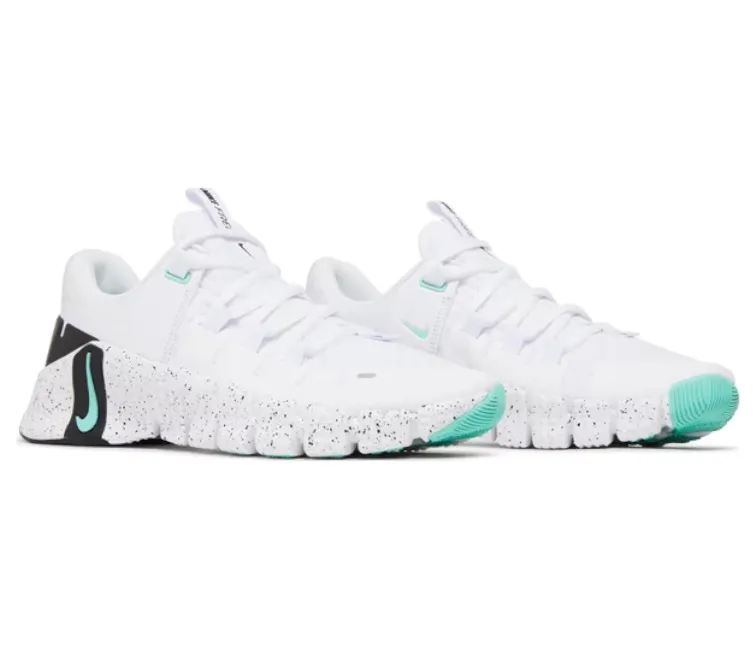 Women??s Nike Free Metcon 5 (White/Emerald) Stability Enhancing Structure Dynamic Control