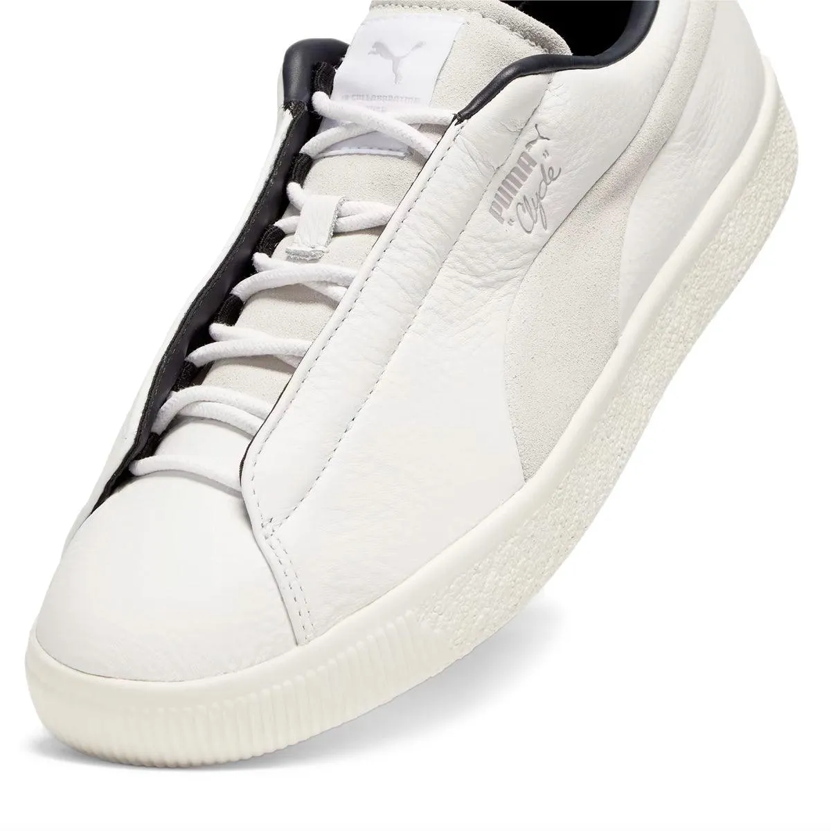 Activewear Modern Aesthetic   Nanamica Clyde GORE-TEX 'PUMA White'