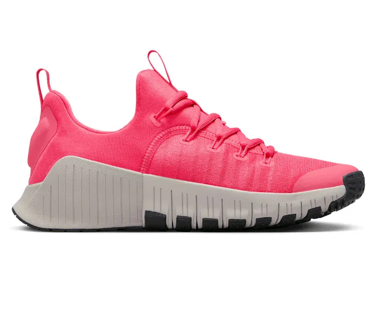 Handcrafted Details Women??s Nike Free Metcon 6 (Aster Pink)