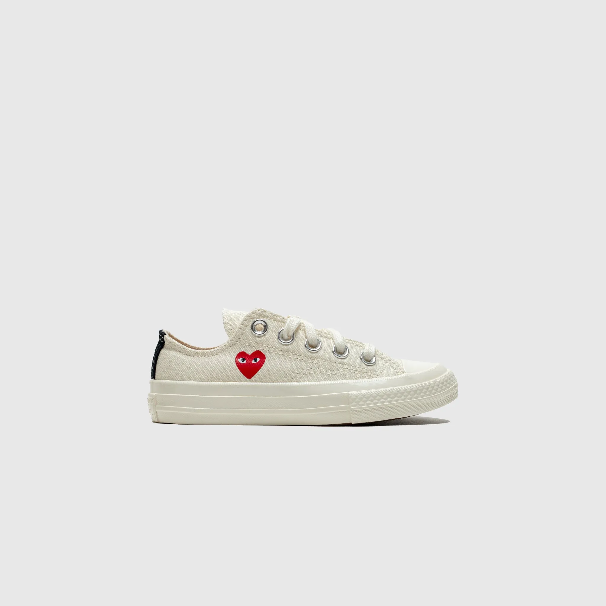 Carbon Fiber Inlay Extra Padding CHUCK TAYLOR ALL-STAR '70 LOW (KIDS) "MILK SINGLE HEART"