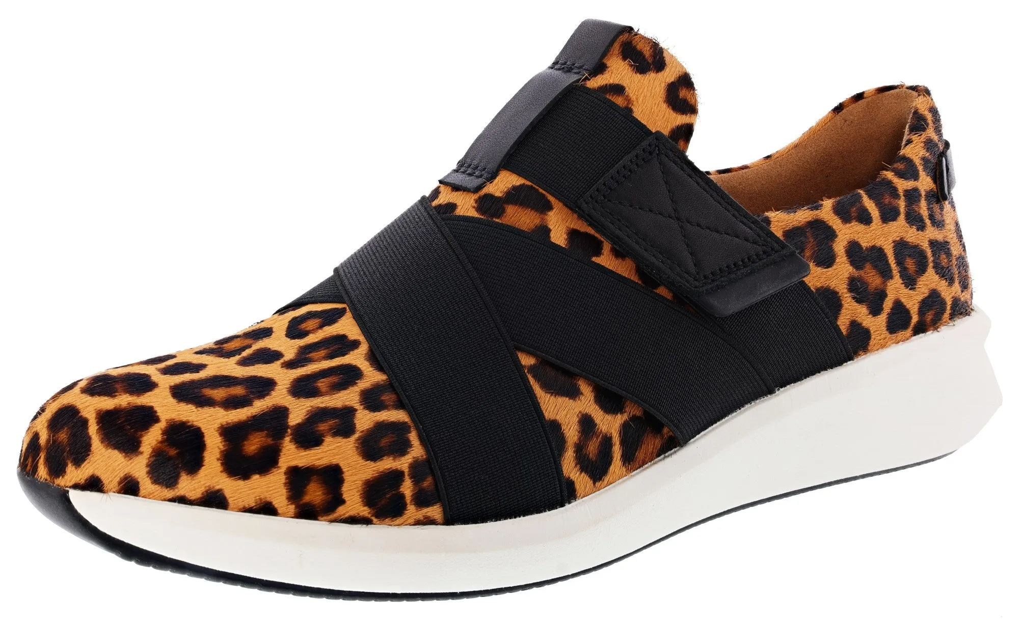 Clarks Women's Un Rio Strap Hook & Loop Slip On  Sneakers with Arch Support Weekday Style No Noise
