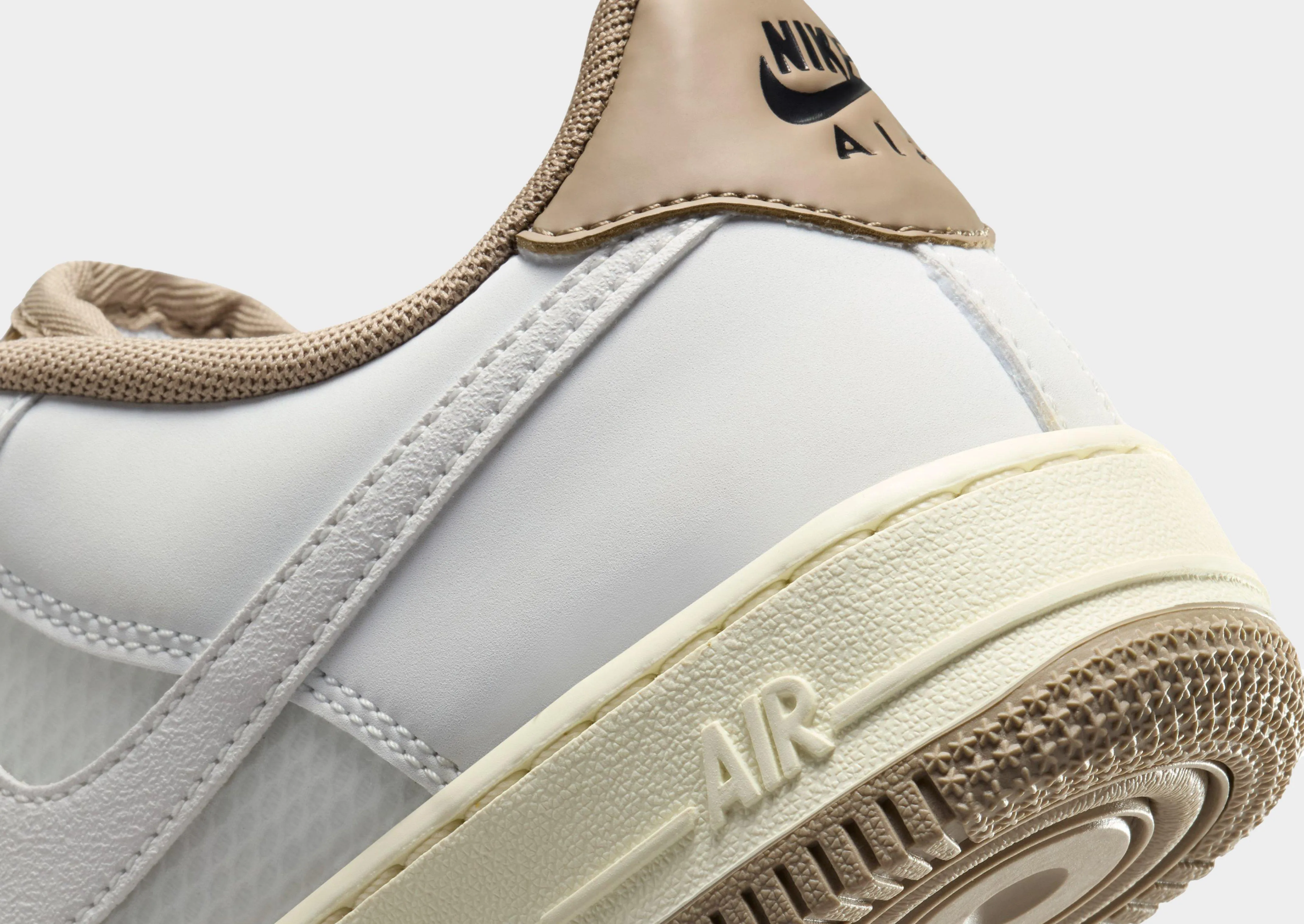 Neutral Arch Impact Resistant Midsole Air Force 1 LV8 Junior's