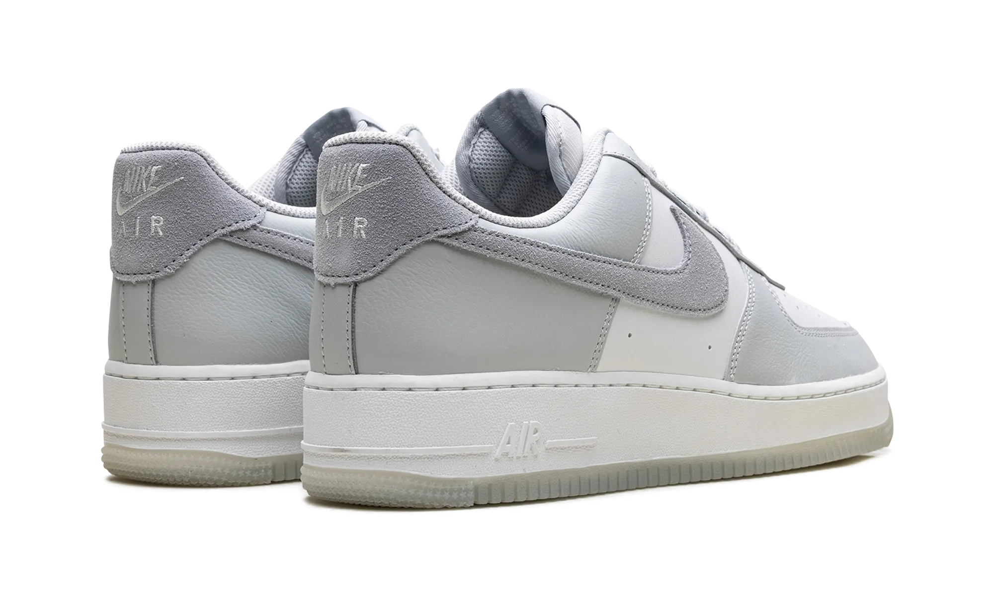 Air Force 1 '07 LV8 "Grey" Move More Ultra Cushion