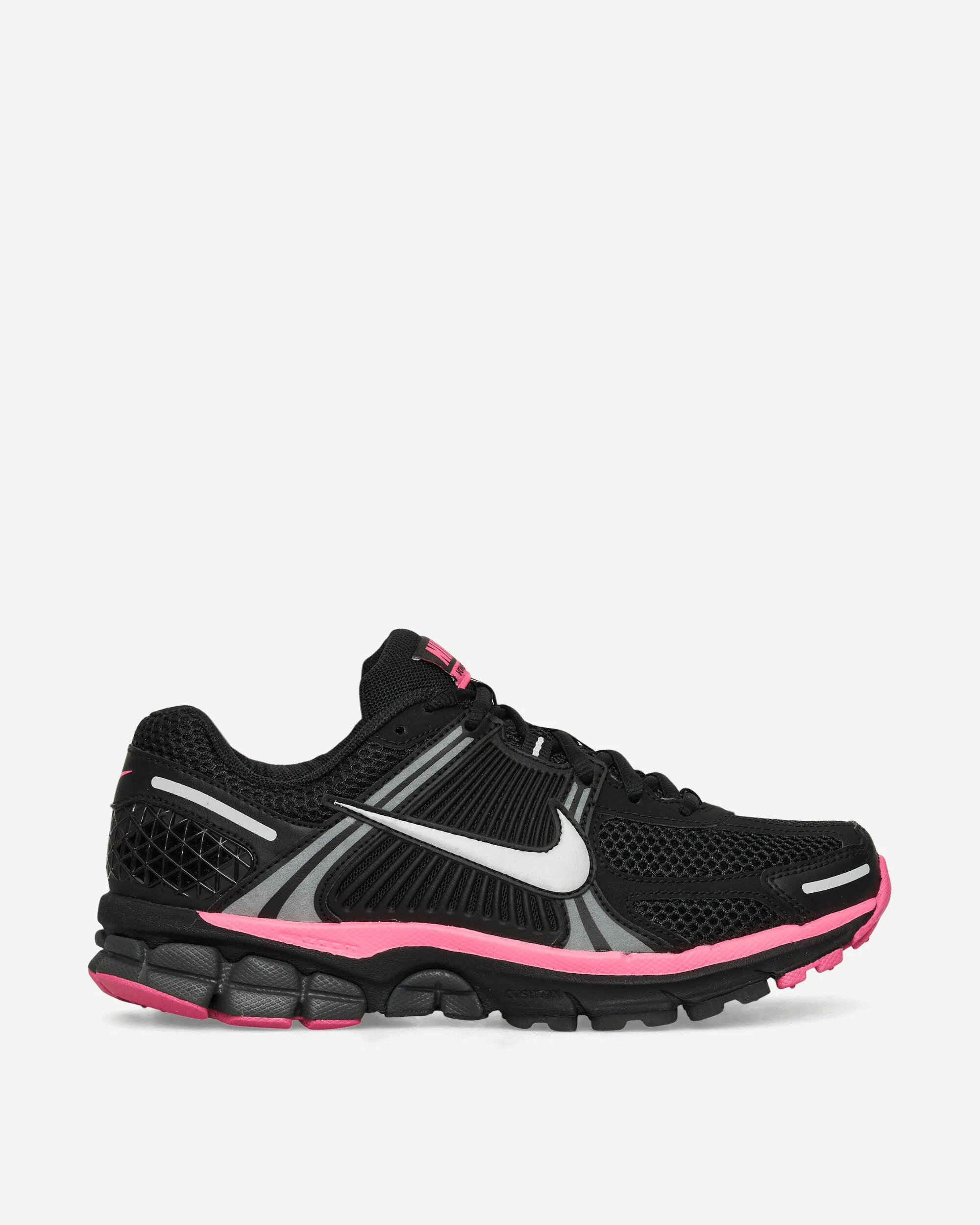 Zoom Vomero 5 Sneakers Black / Pink Blast Customizable Fit Mechanism Ventilated Midsole