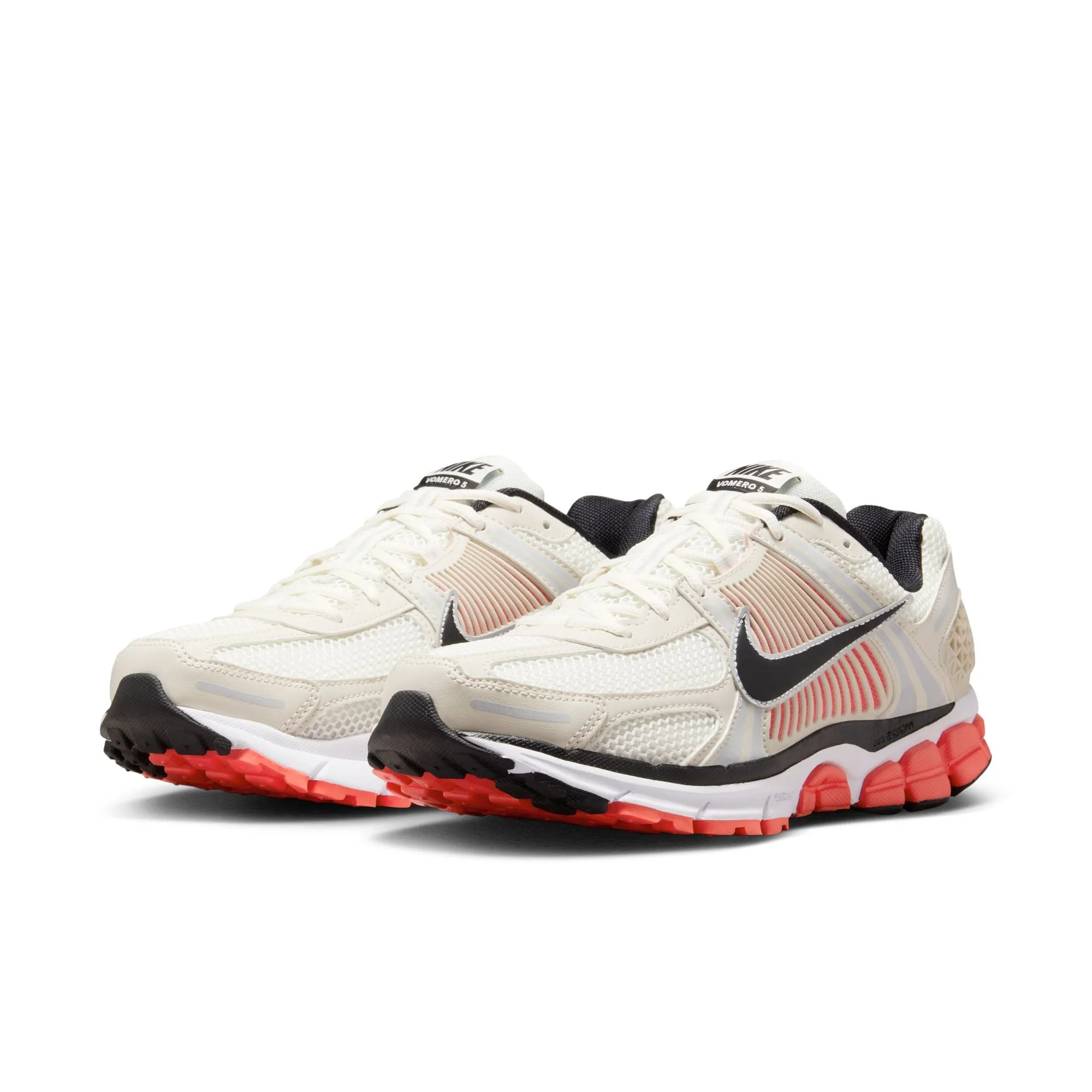 Work Base Play Hard M Nike Zoom Vomero 5 FB9149-102