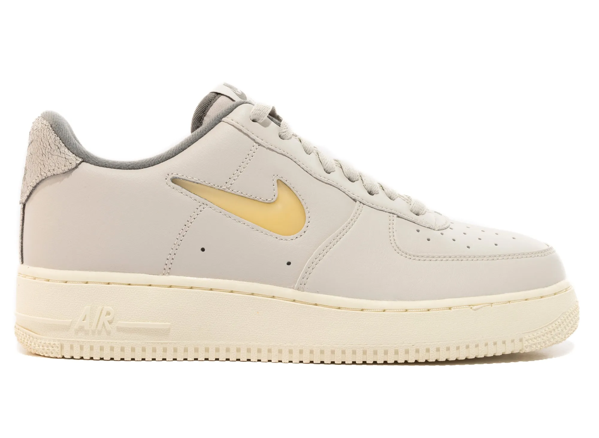 Travel Must City Pace Nike Air Force 1 '07 LX