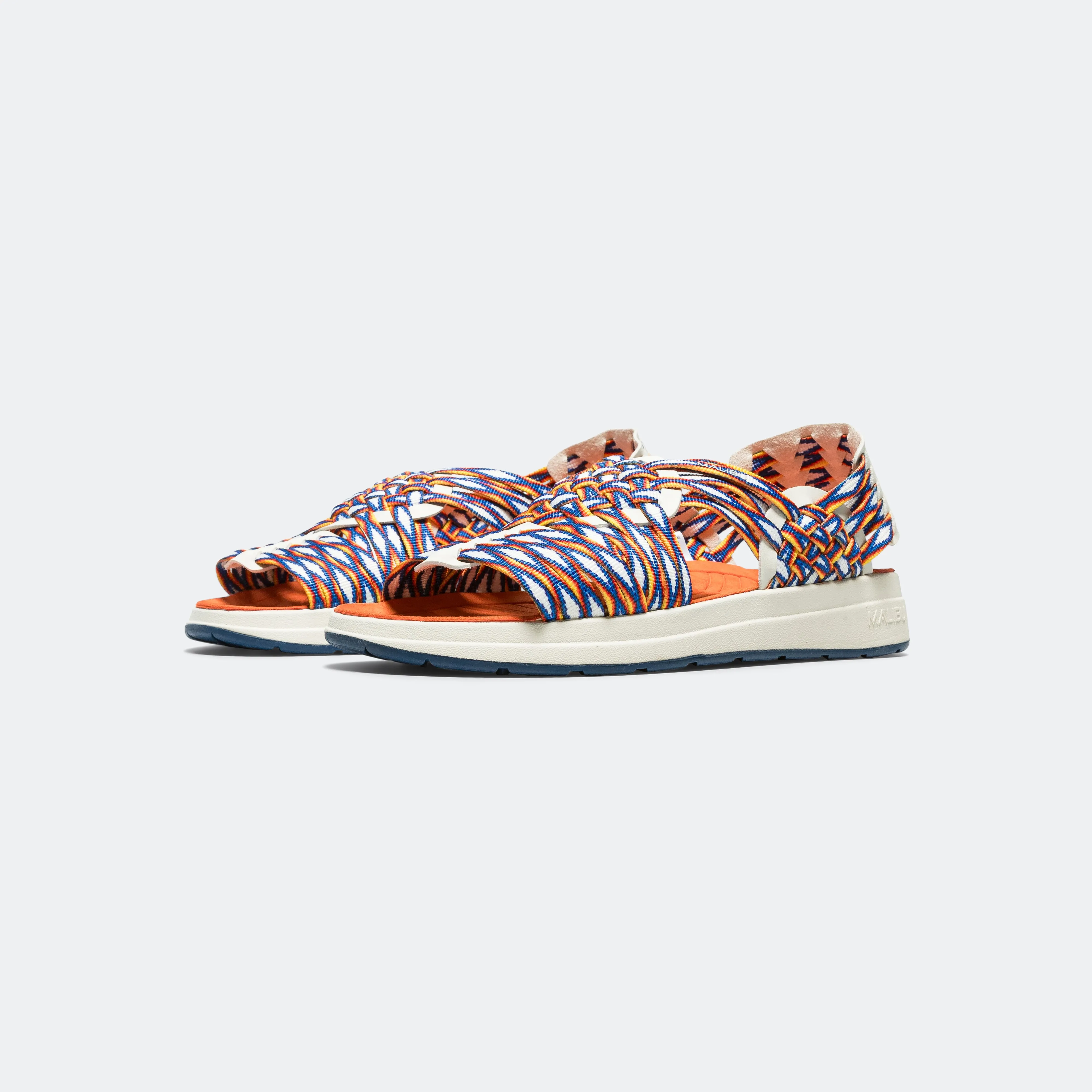Foot Support Shoes Ground Hug Canyon Aztec Pattern - White/White