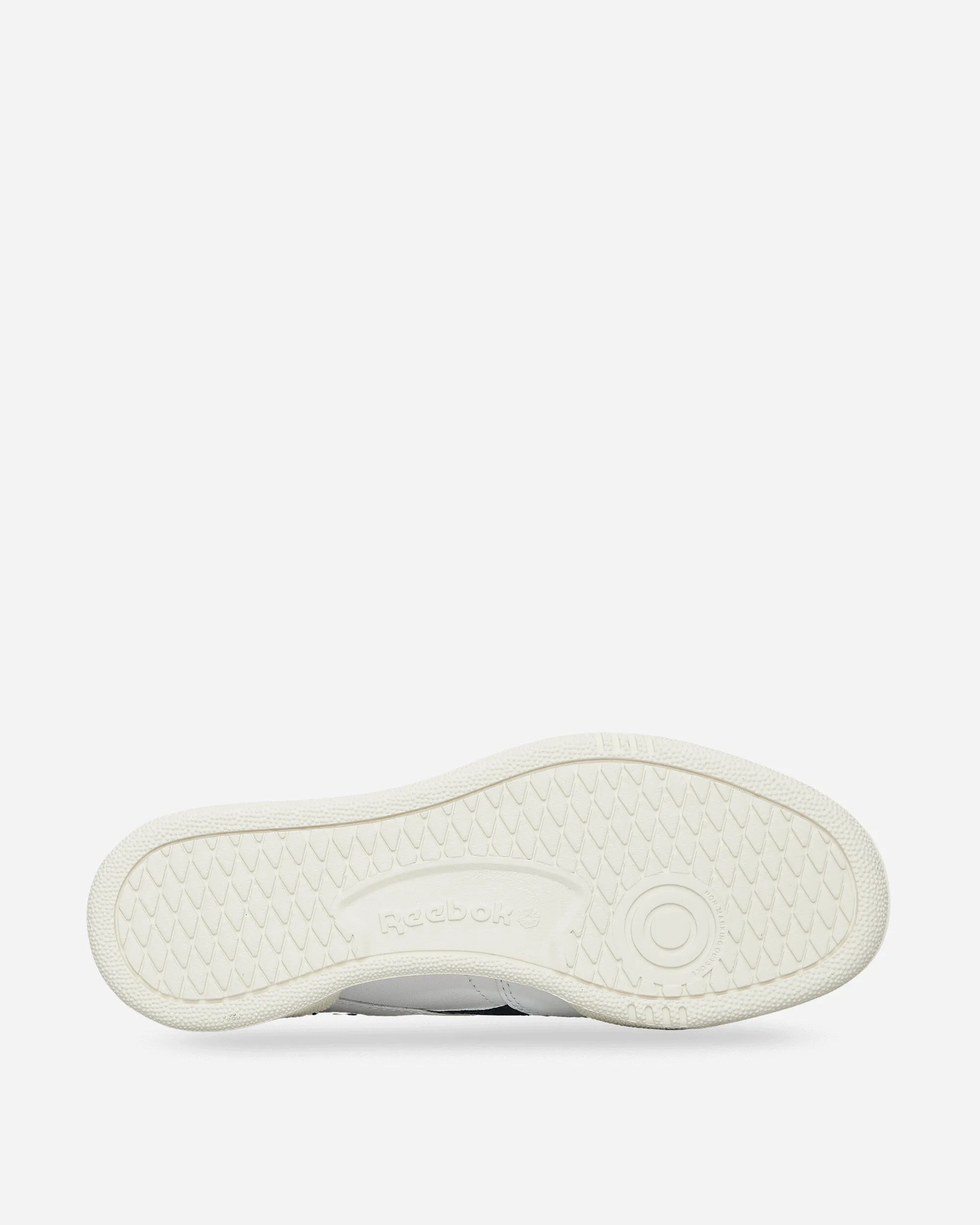 Club C Revenge Sneakers White / Chalk / Vector Navy Smooth Flow Responsive Movement