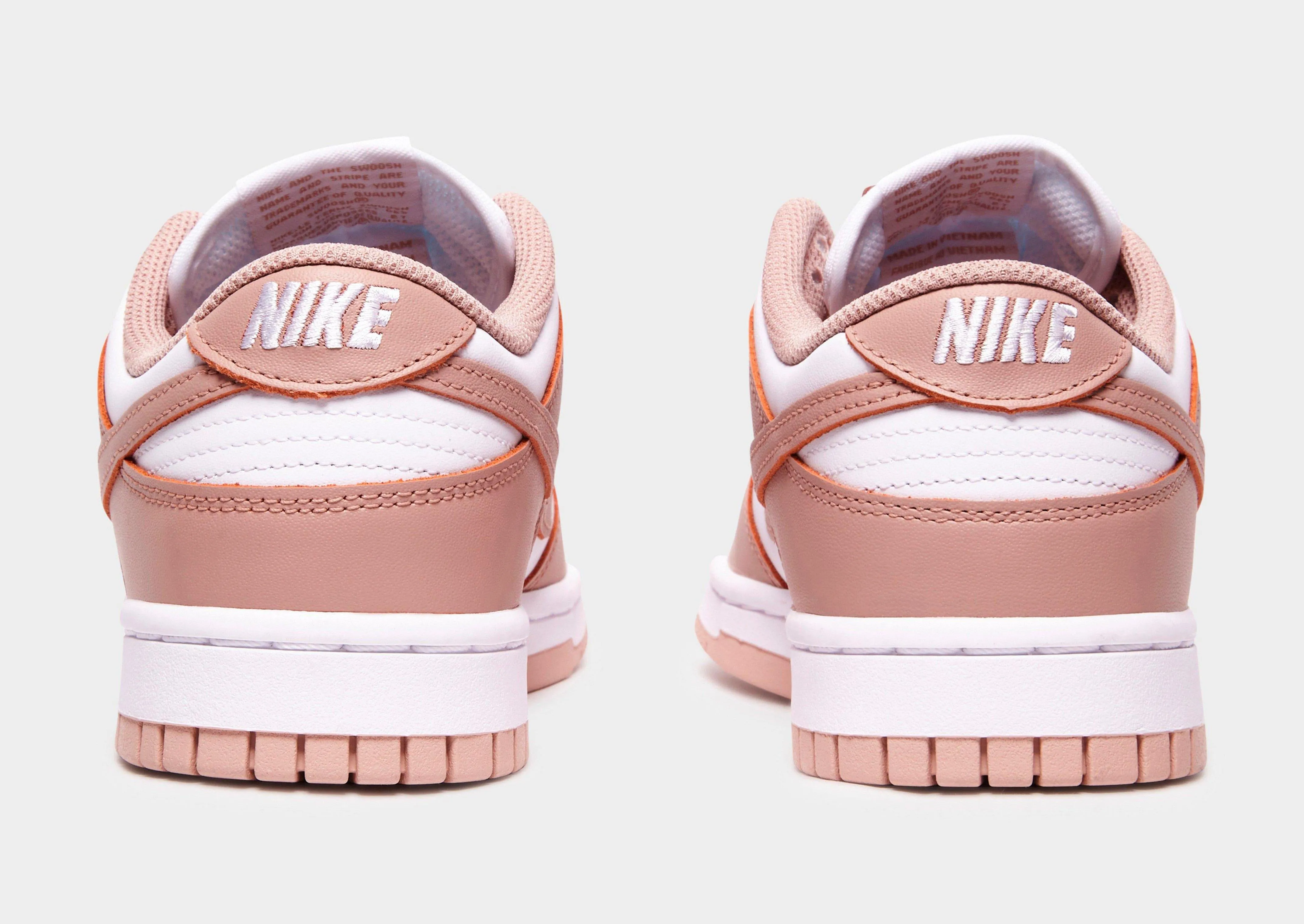 Dunk Low Women's Dinner Step Cloud Like