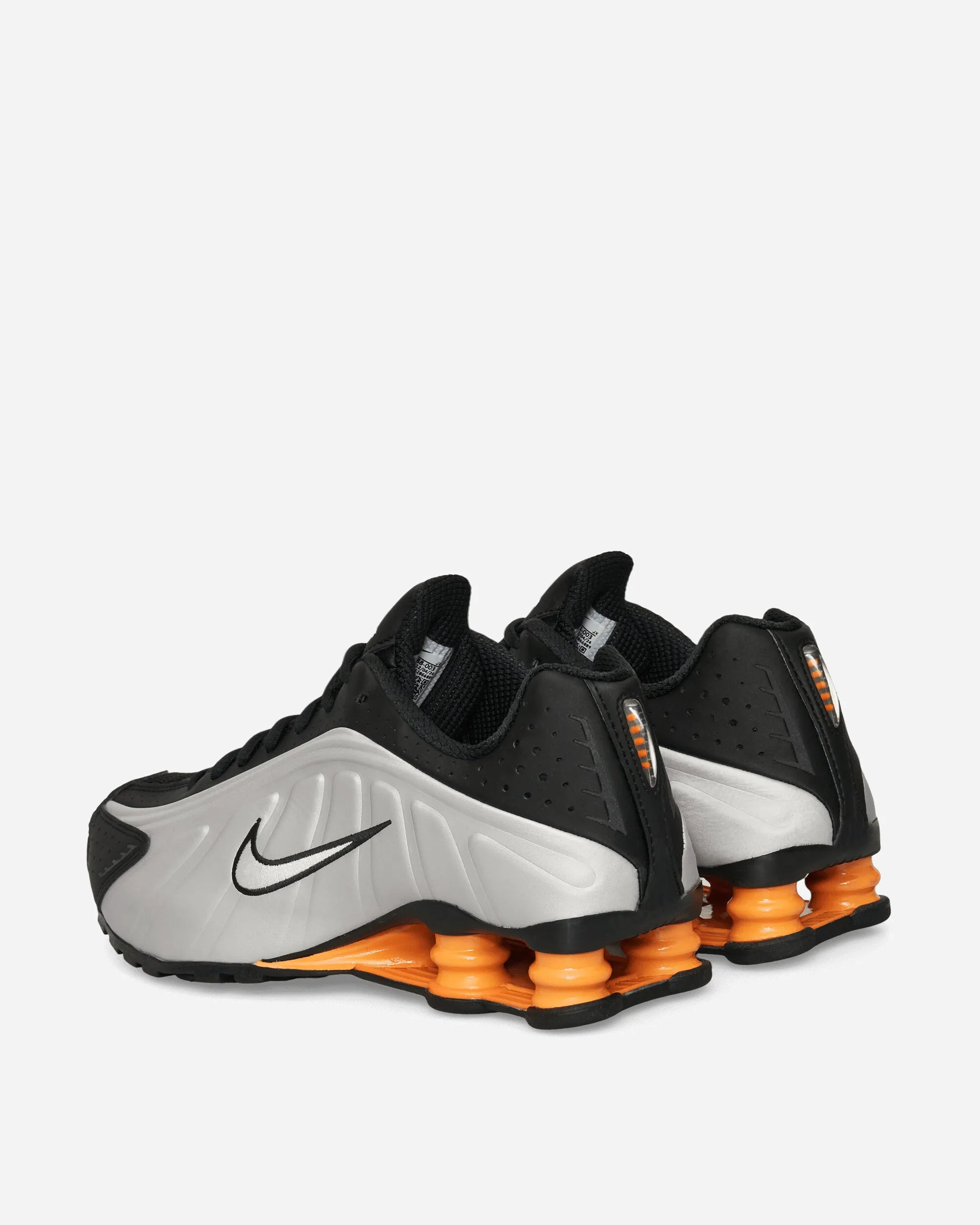 Shox R4 Sneakers Metallic Silver / Black / Bright Mandarin Contoured Fit Stretch Laces