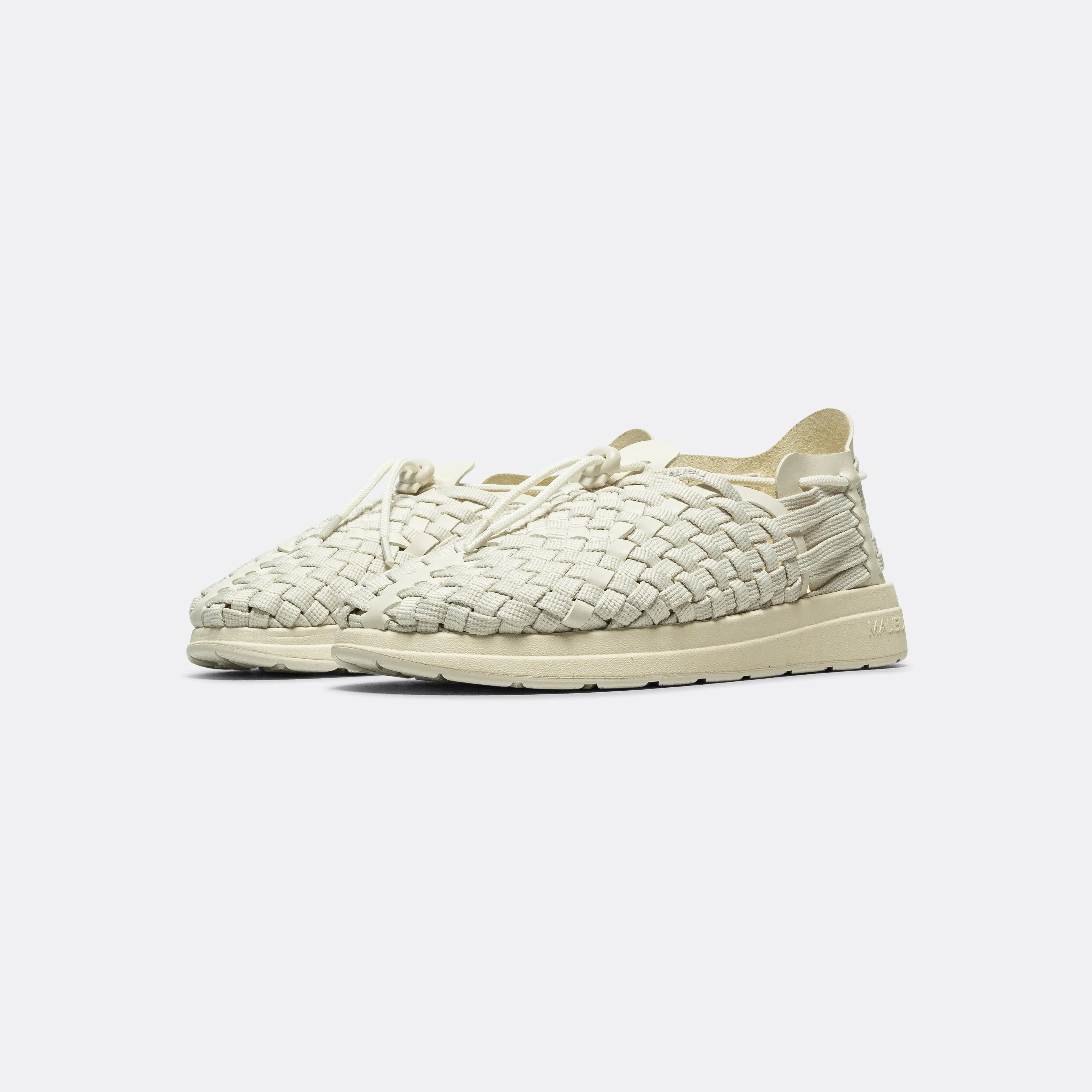 Latigo - Off-White Comfortable