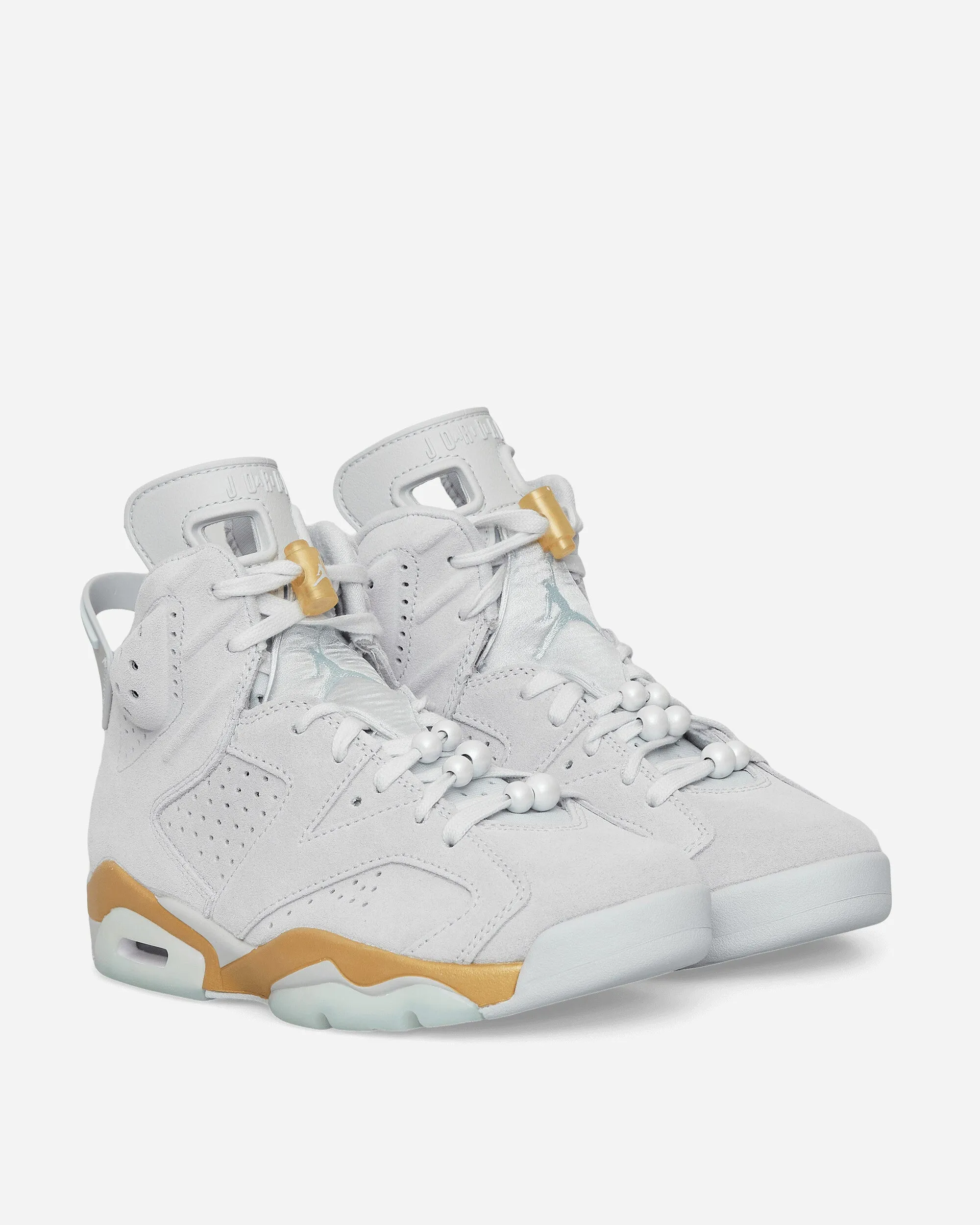 Adaptive Lacing Technology Flex Groove Technology Women's Air Jordan 6 Retro Sneakers Pearl