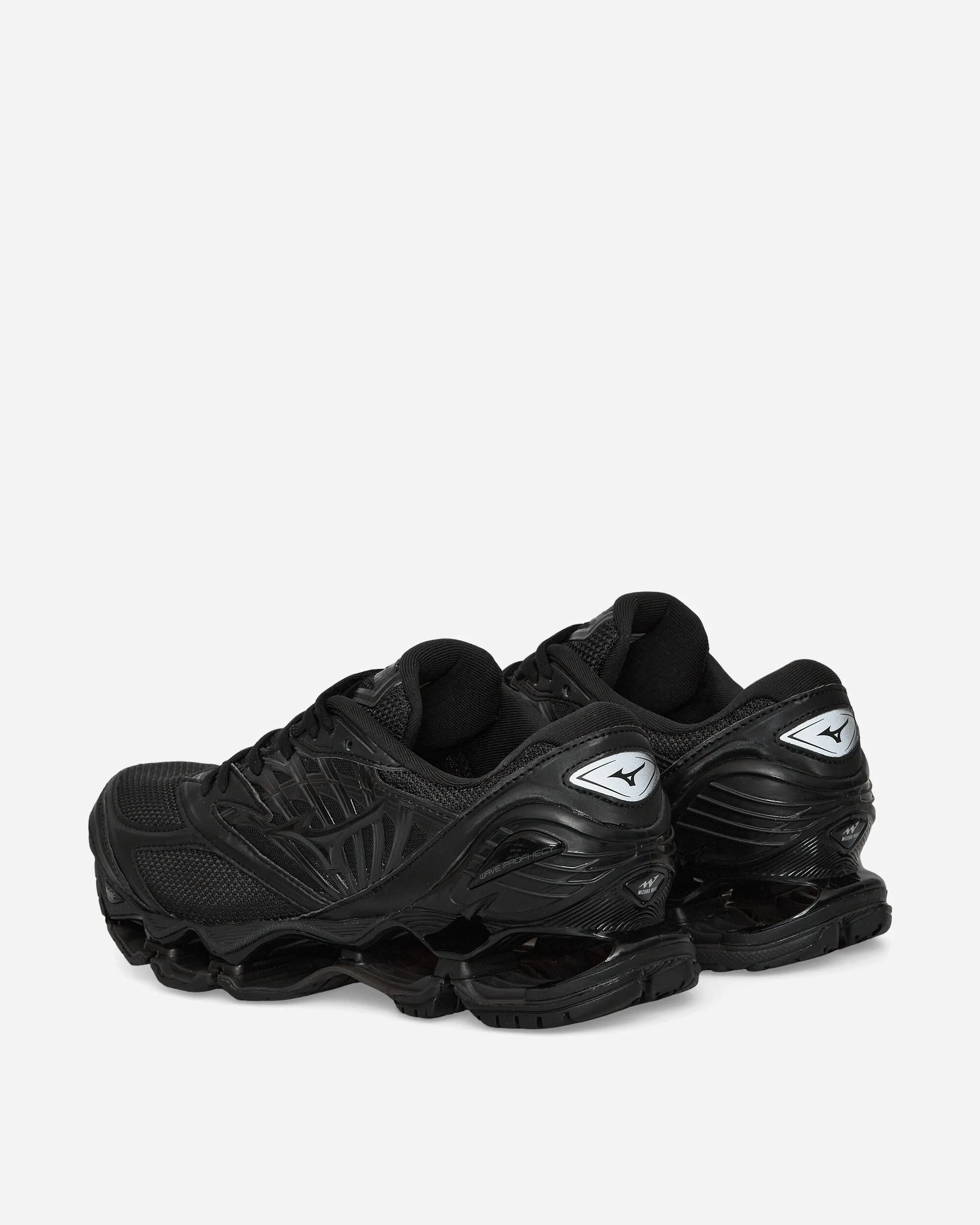 Shallow Footprint Performance Step Wave Prophecy LS Sneakers Black