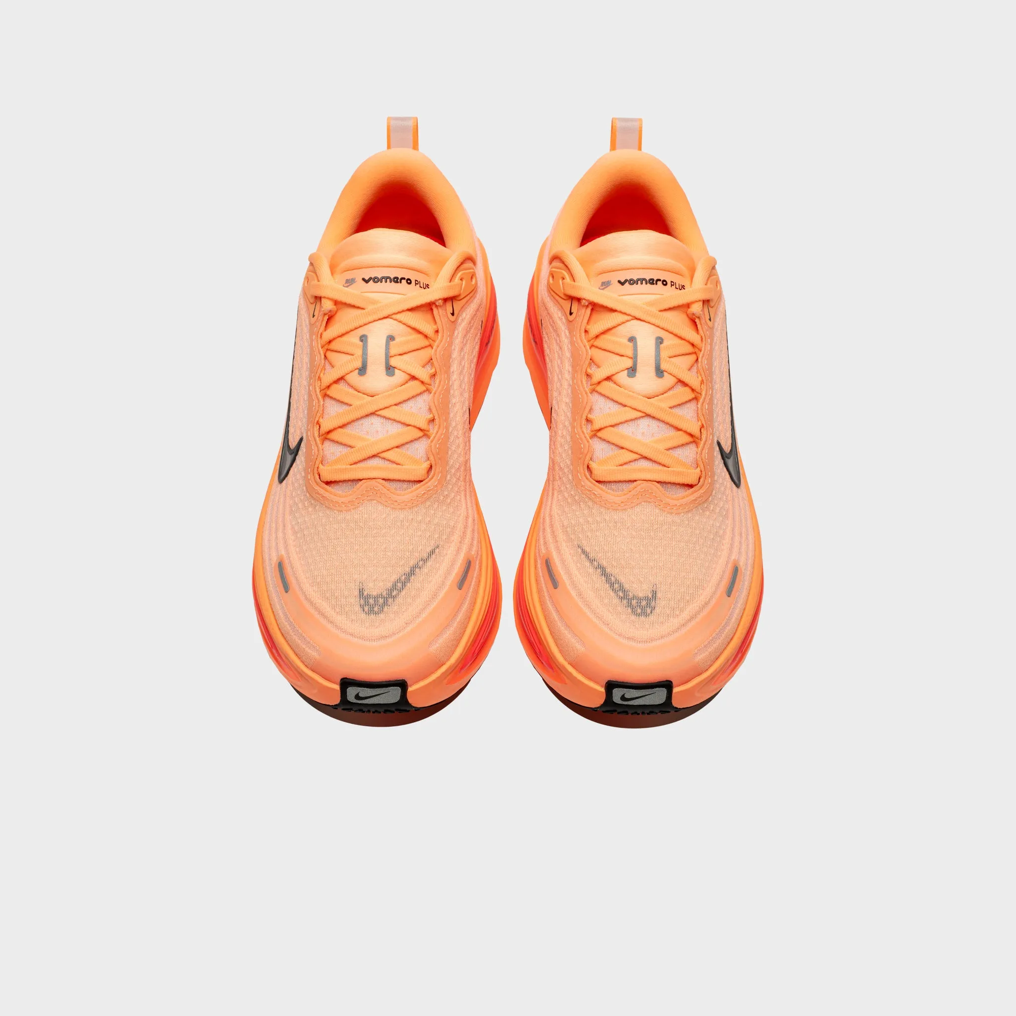 VOMERO PLUS "ORANGE PULSE" Lightweight Feel