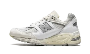 990 V2 "Made In USA - Teddy Santis Sea Salt" Supportive Heel