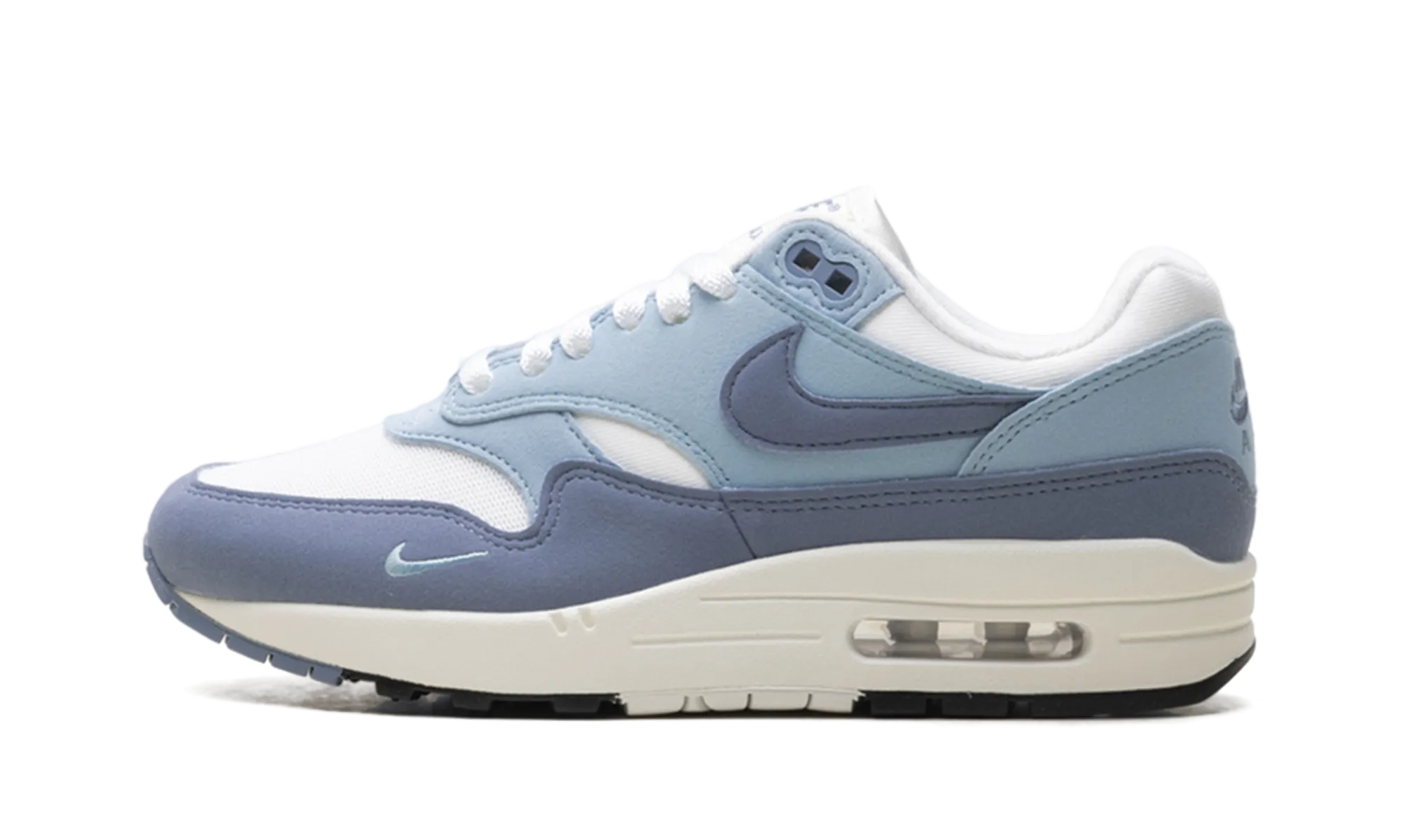 cushioned running shoes Comfortable foot alignment Nike Air Max 1 '87 WMNS "Light Armory Blue Ashen Slate"