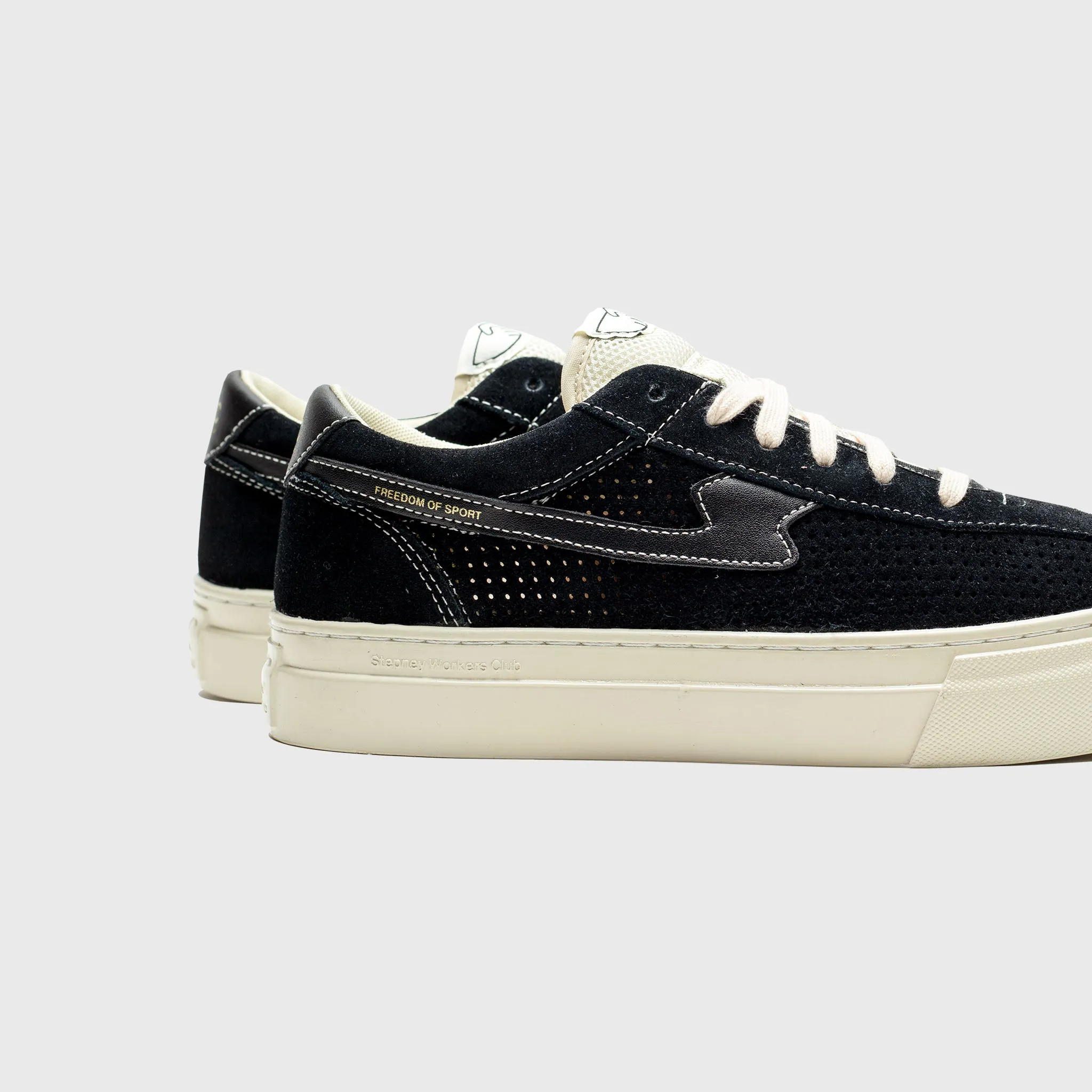 All-day shock absorption DELLOW S-STRIKE