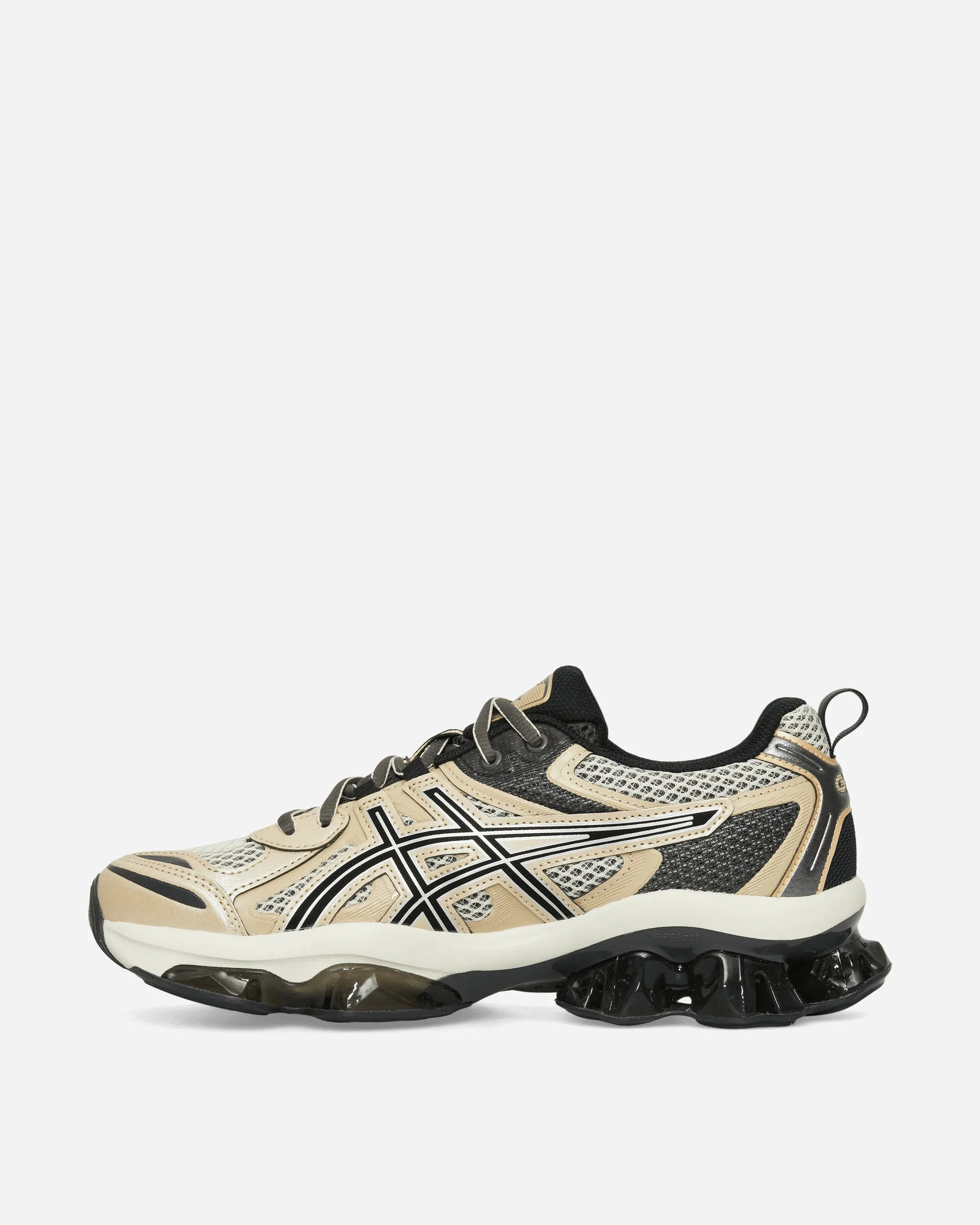 GEL-Quantum Kinetic Sneakers Sand / Black Hyperlock Heel City Shift